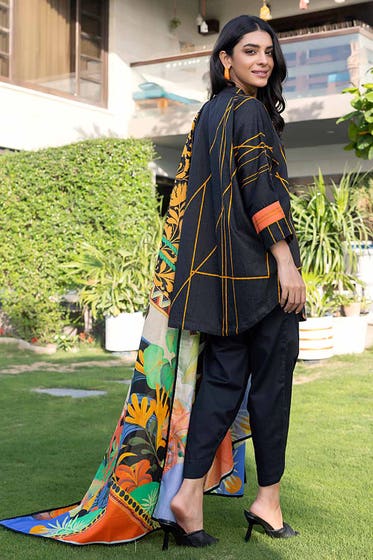 Gul Ahmed 3PC Lawn Printed Suit CL-32468 - Image 5