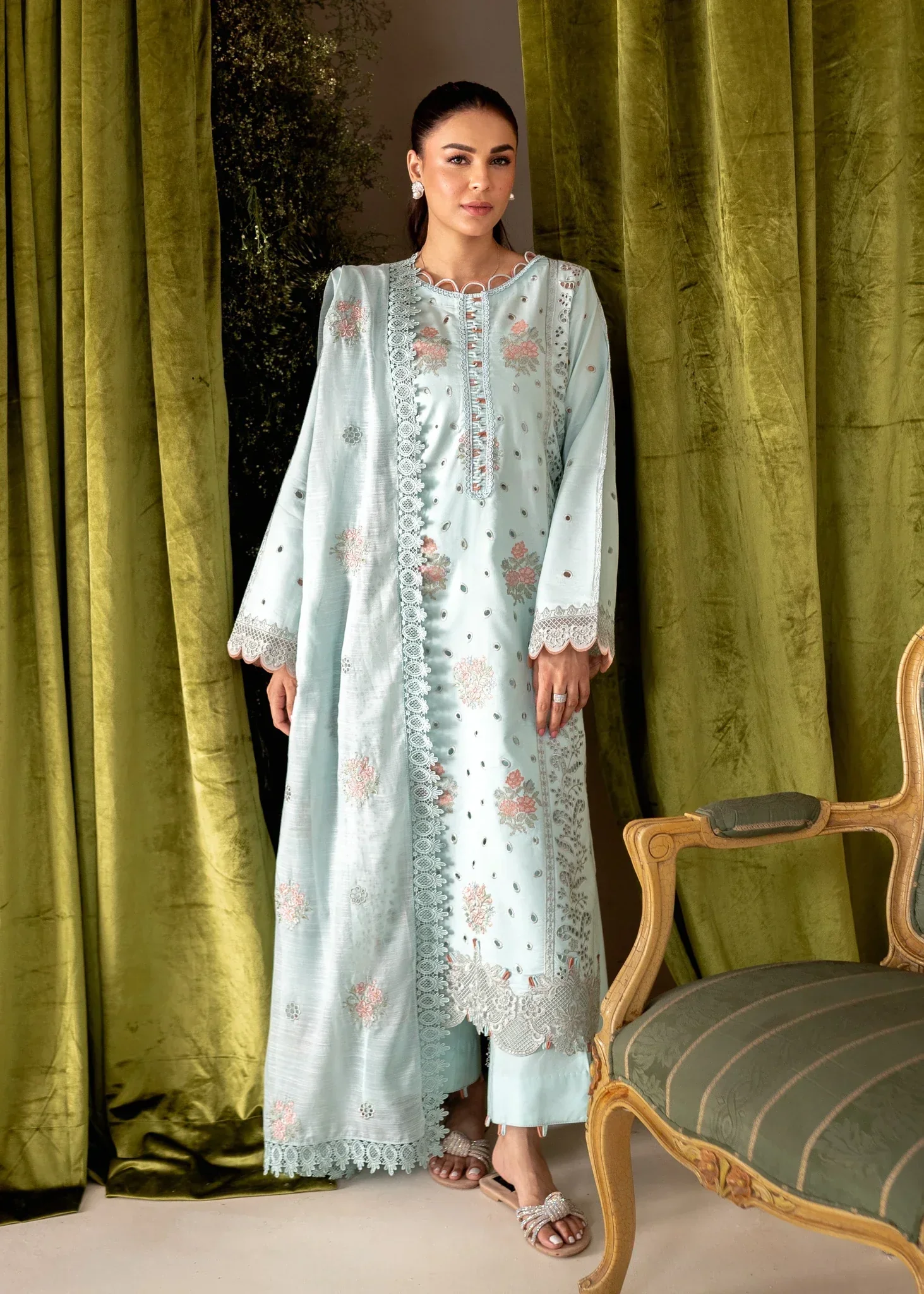 Aabyaan Apana Luxury Eid Festive Lawn – KASHMALA (AL-05) - Image 2