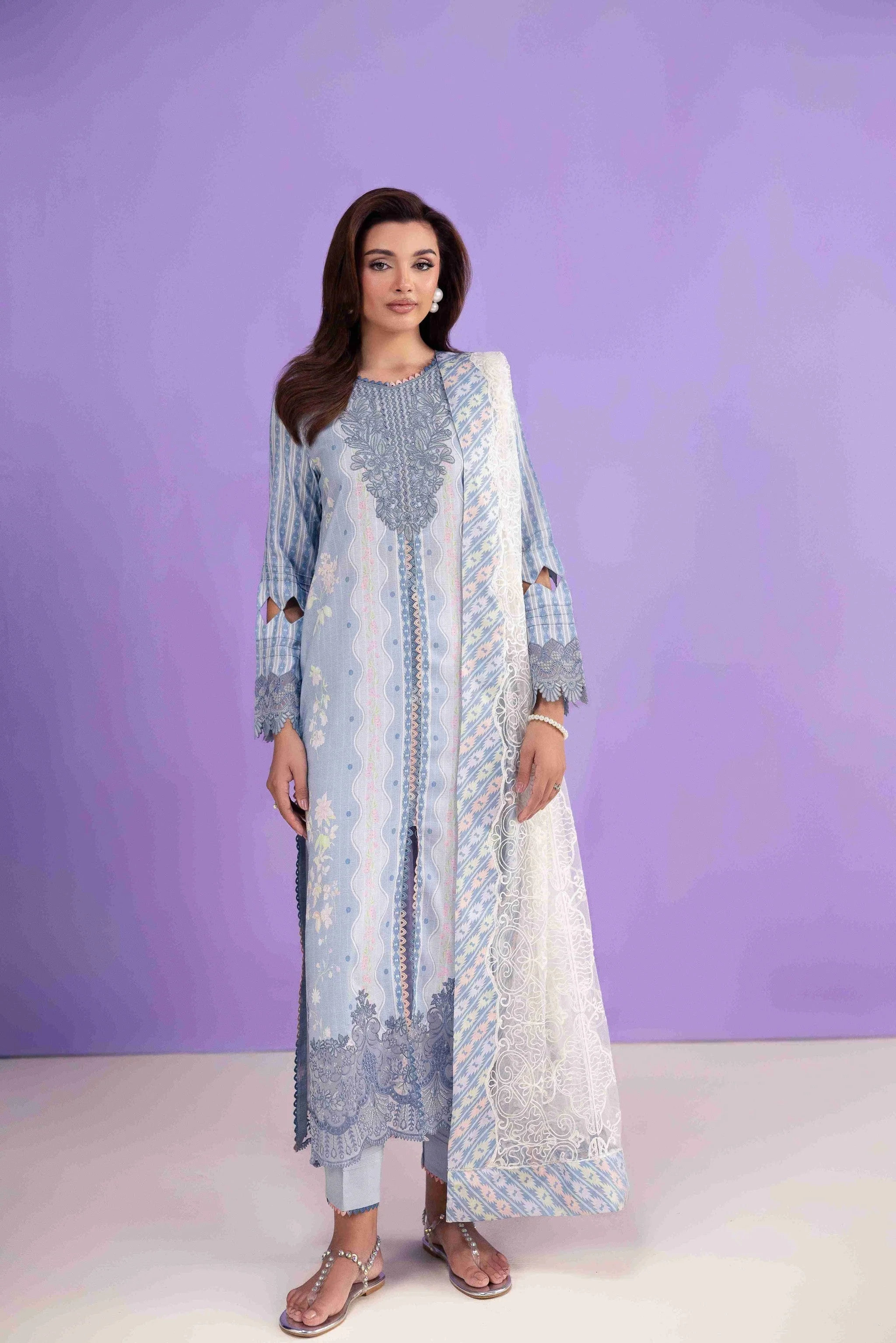 Aabyaan Eid Pret 3PC Stitched Lawn – MEIRA AP-02