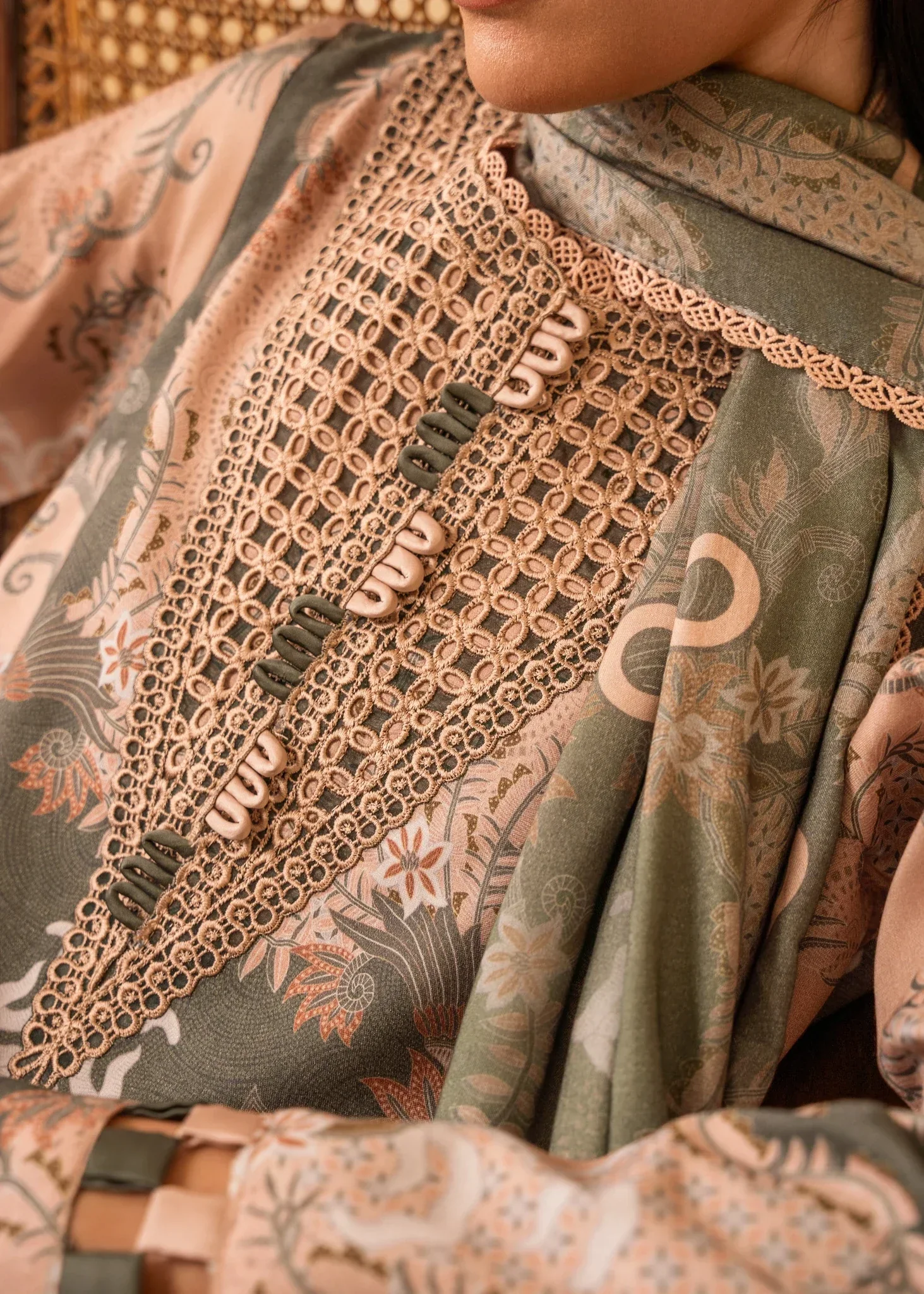 Aabyaan Izabel Linen Prints Fall/Winter – ZARA (AZ-06) - Image 4