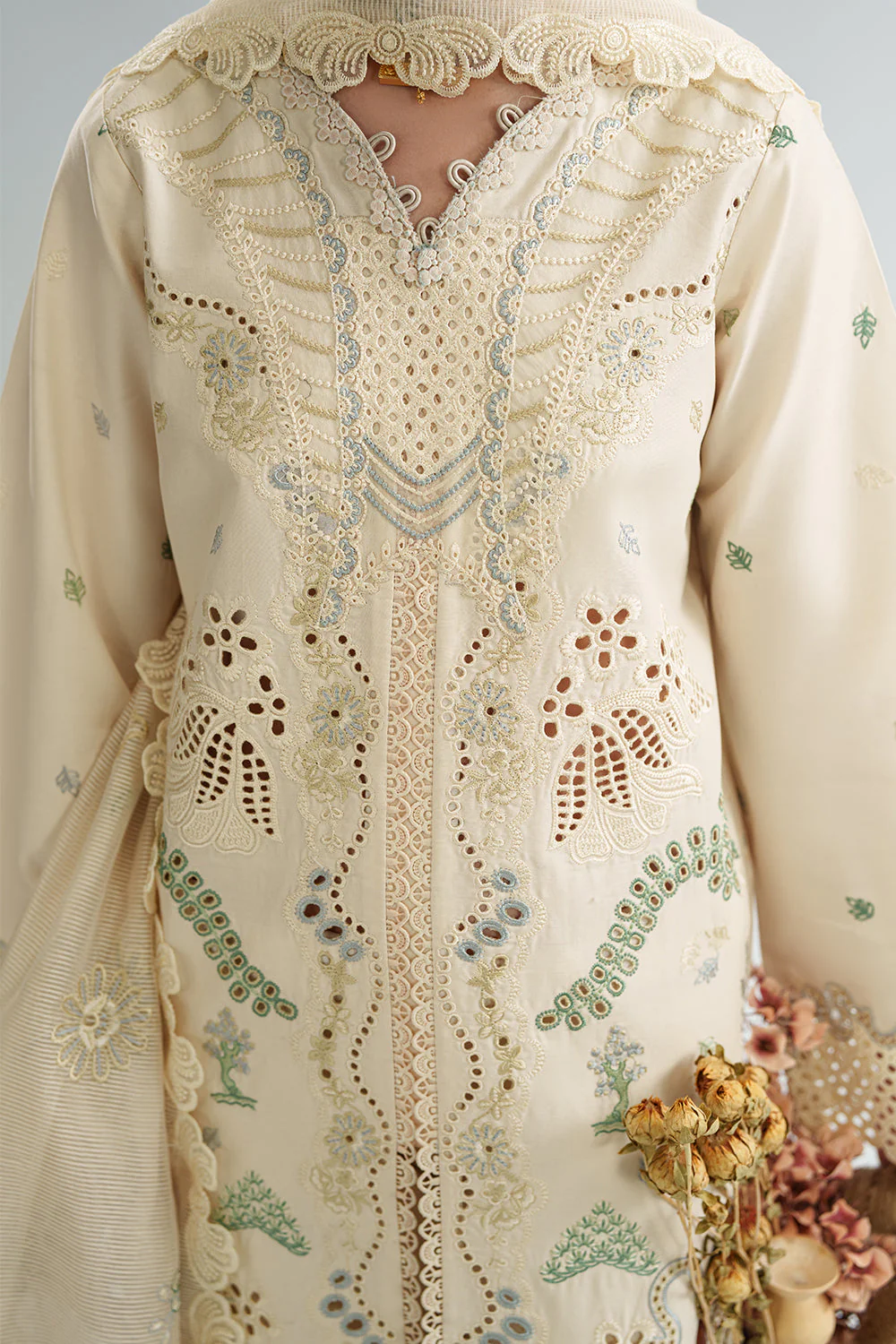 Aabyaan Pret De Luxe RTW Festive Edit – EIRENE (AD-04) - Image 2