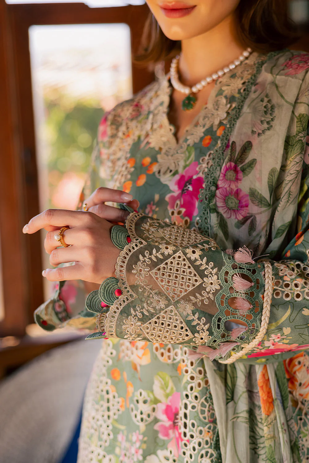Aabyaan Shezlin Chikankari Eid Edit Lawn – AURA (AV-10) - Image 5