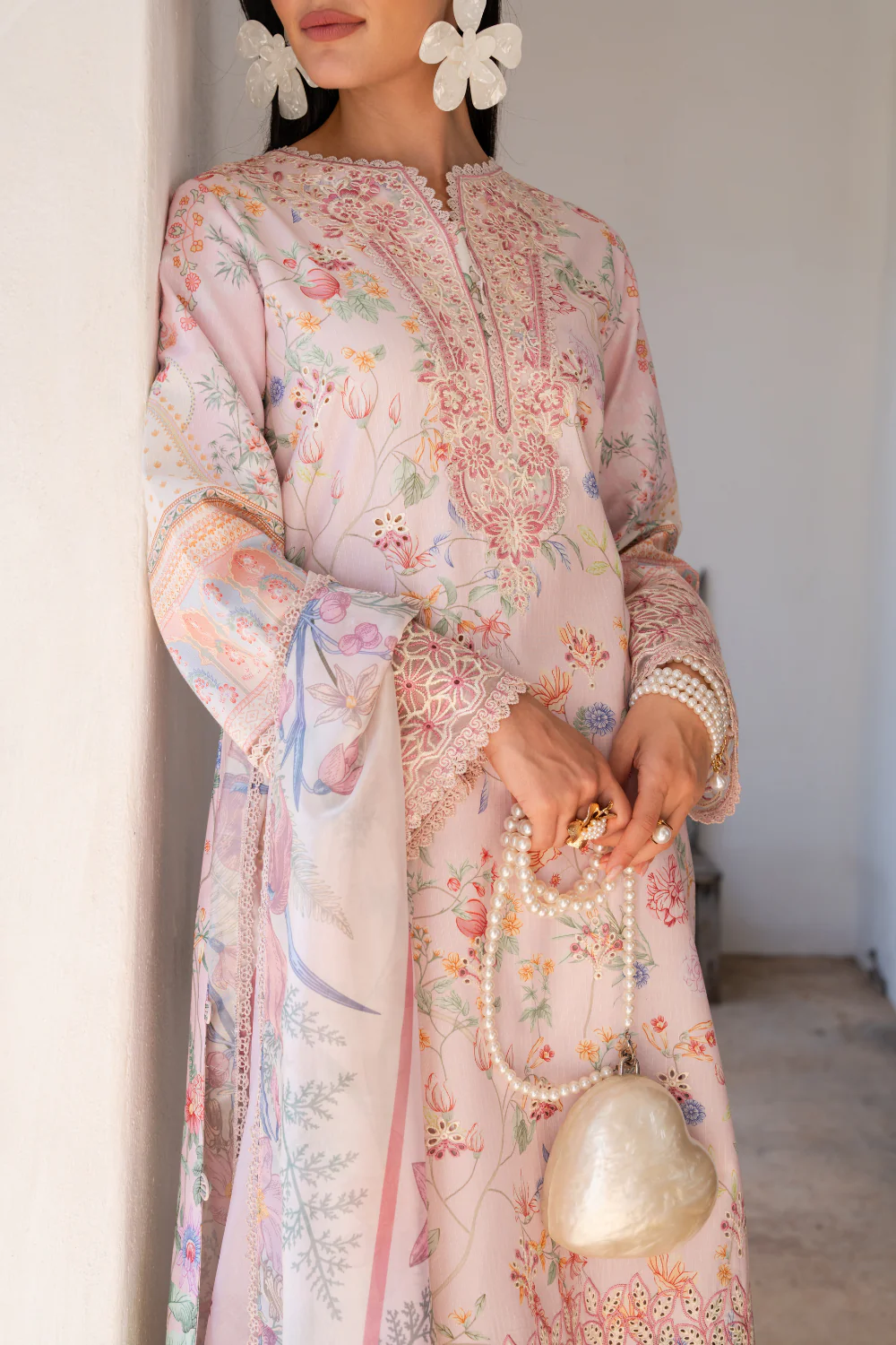 Aabyaan Shezlin Chikankari Lawn Edit – SERENE (AZ-04) - Image 3