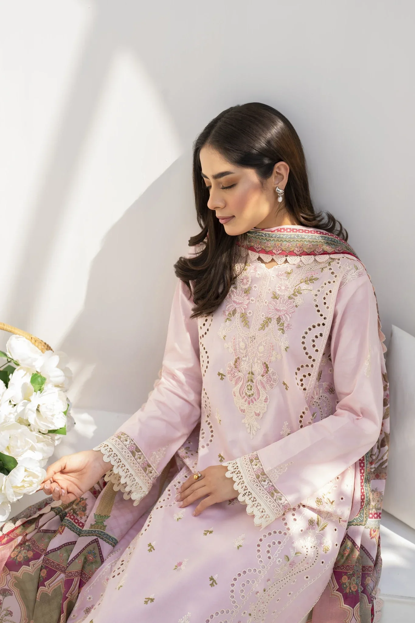 Aabyaan Shezlin Chikankari Lawn – ELAF (AR-07) - Image 2