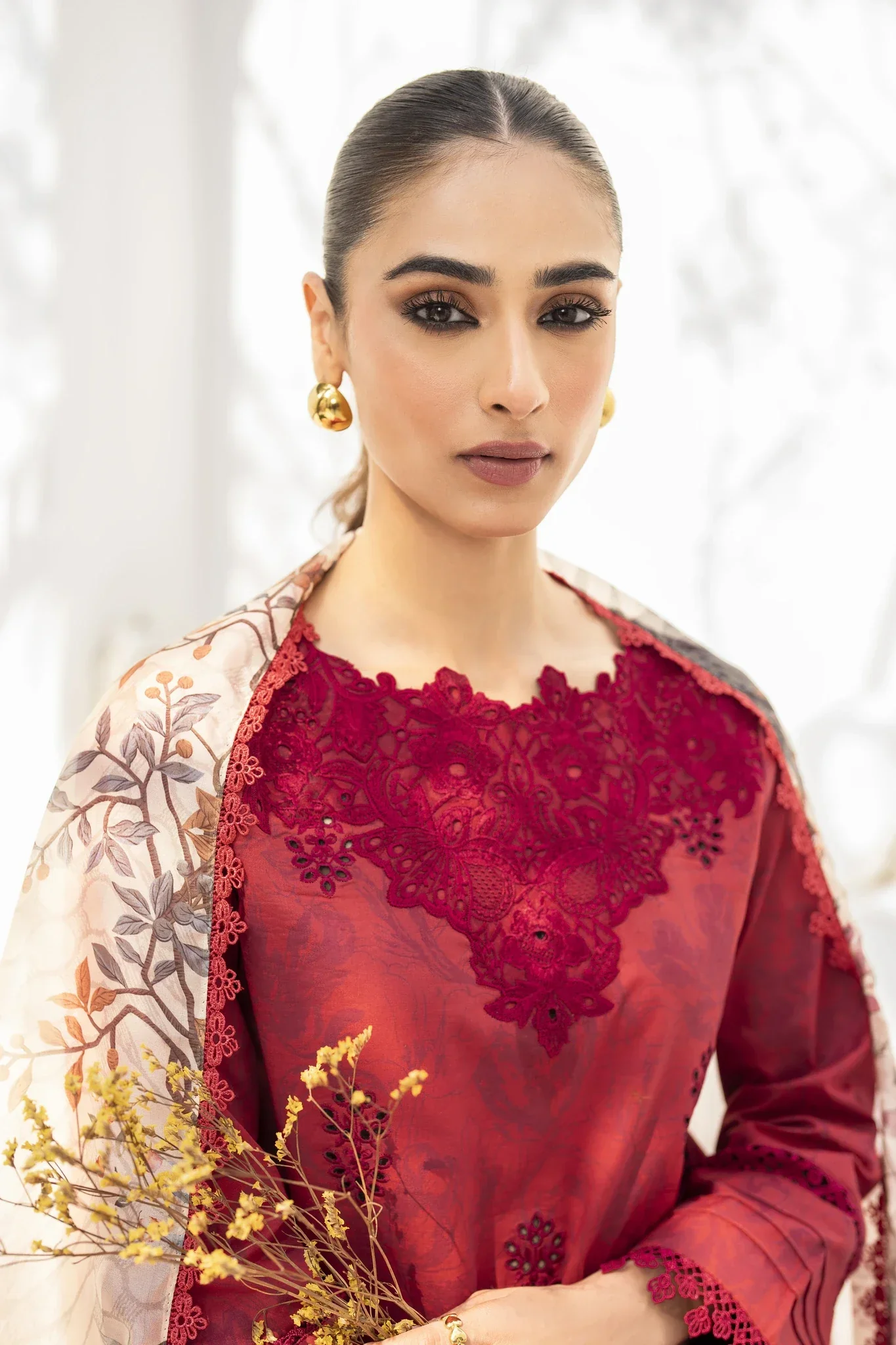Aabyaan Shezlin Chikankari Lawn – JIYA (AR-13) - Image 3