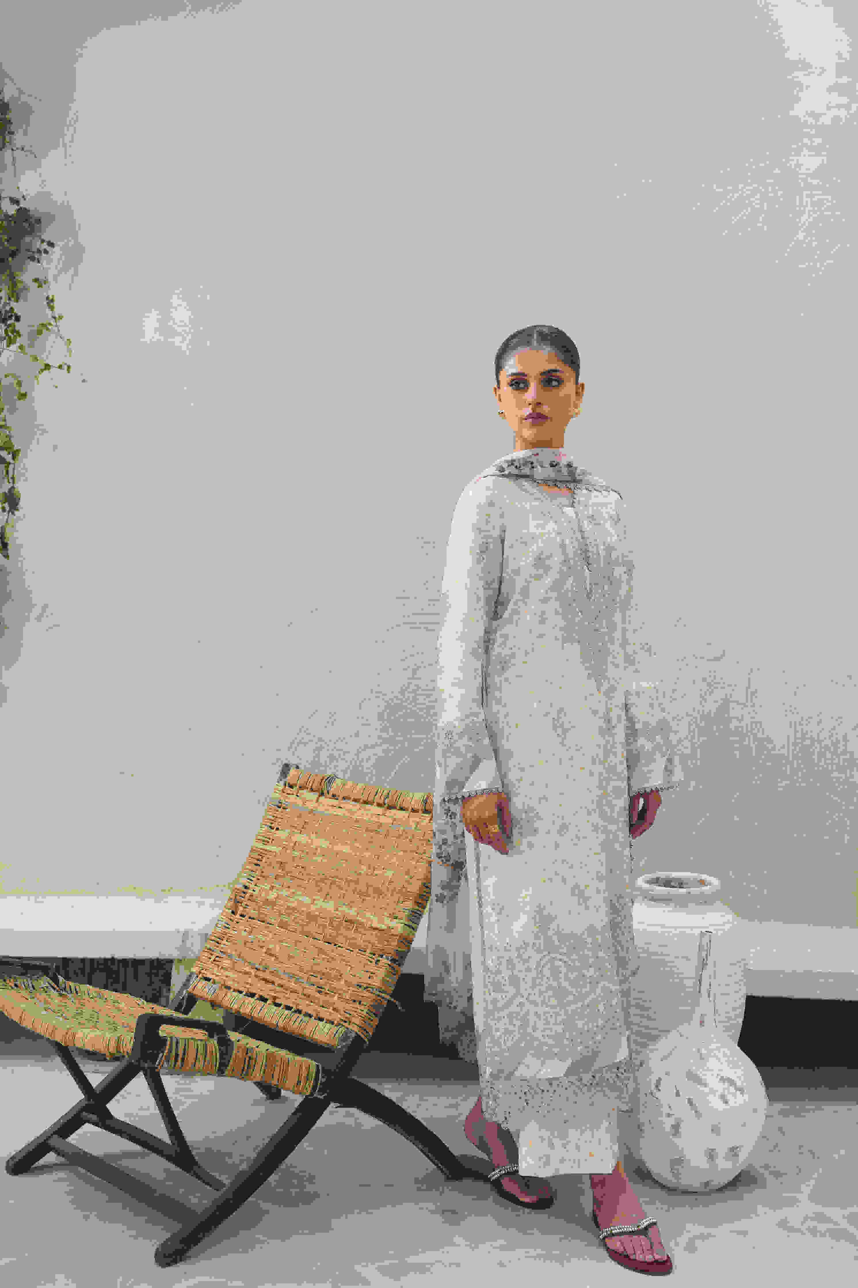 Aabyaan Shezlin Chikankari Lawn – LINA (AF-02) - Image 5
