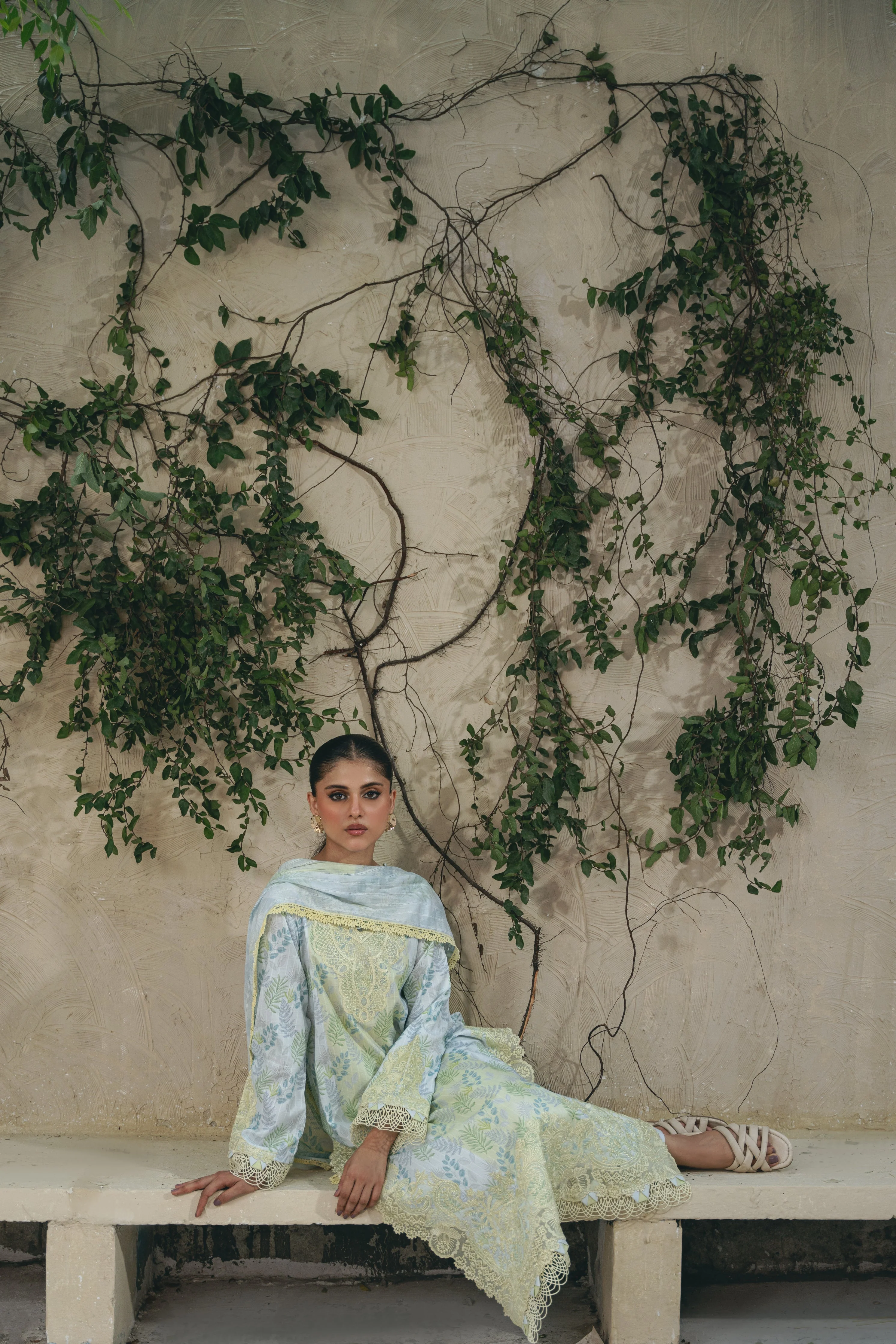 Aabyaan Shezlin Chikankari Lawn – MAYA (AF-08) - Image 7