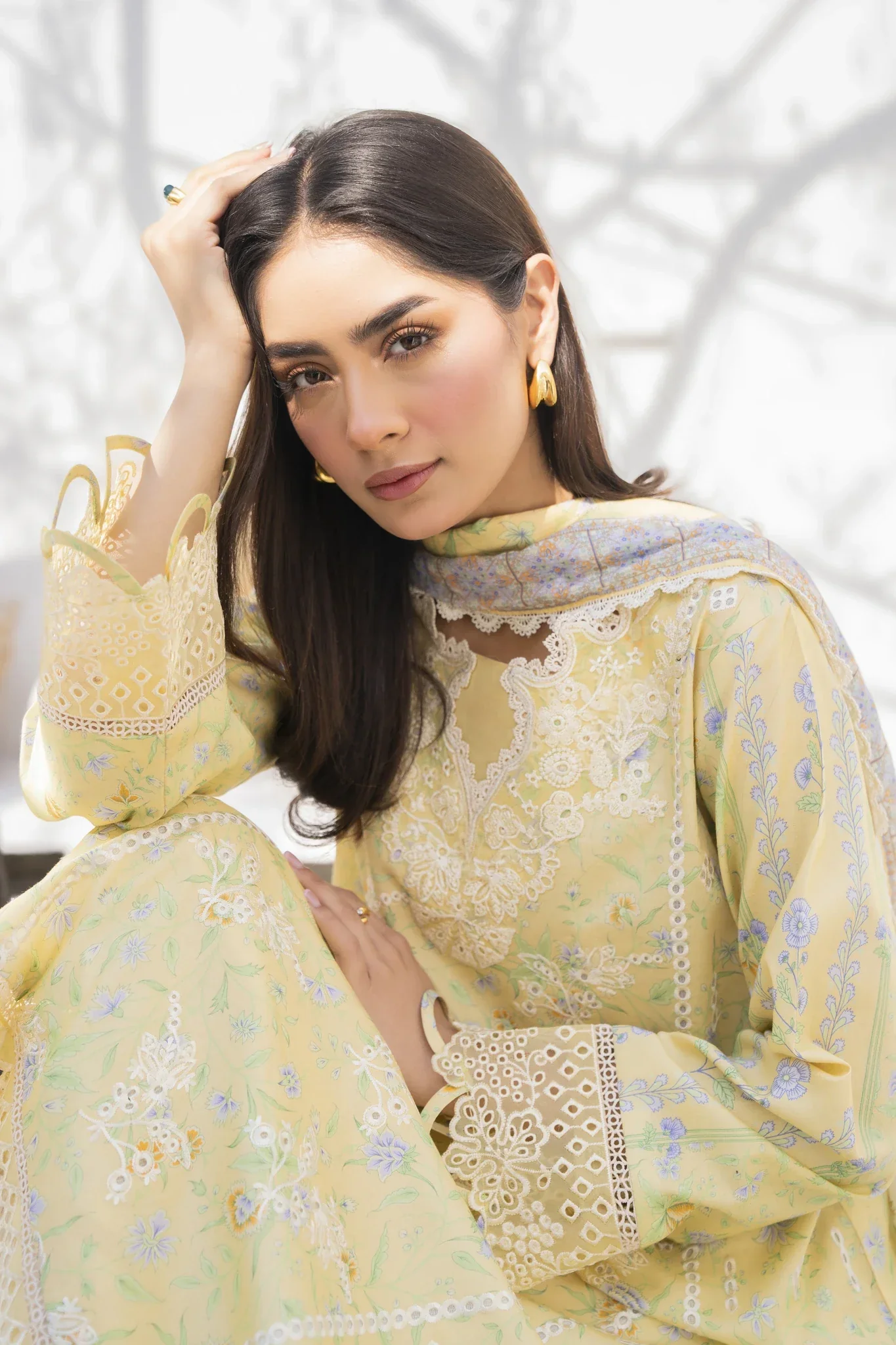 Aabyaan Shezlin Chikankari Lawn – SOHA (AR-03) - Image 4