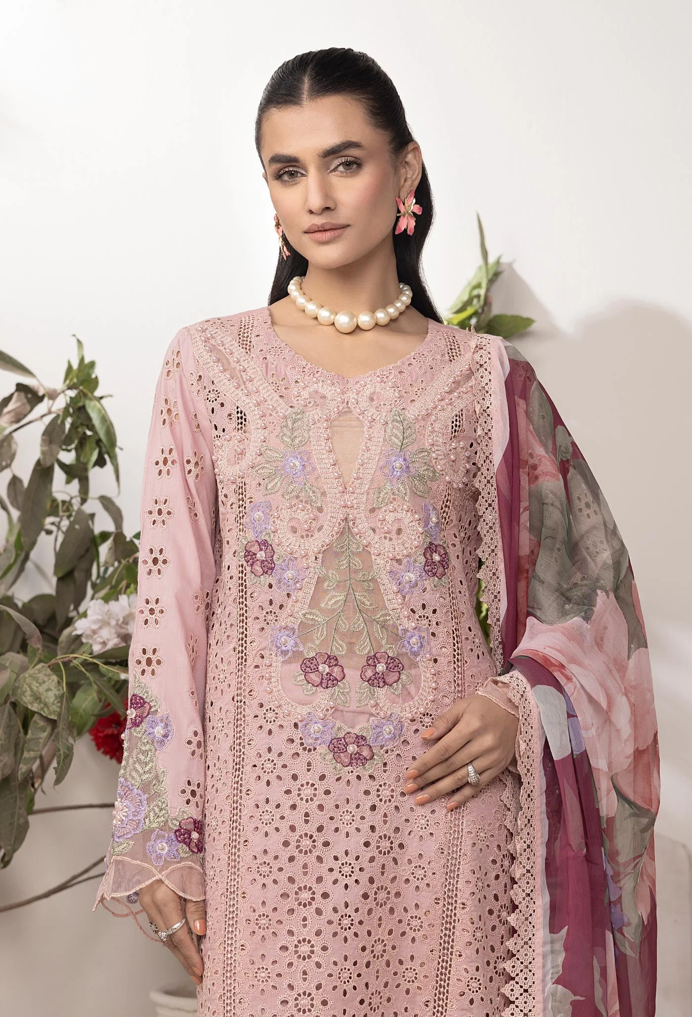 Adan's Libas Ezlyn Schiffli Embroidered Lawn – D-8 - Image 3