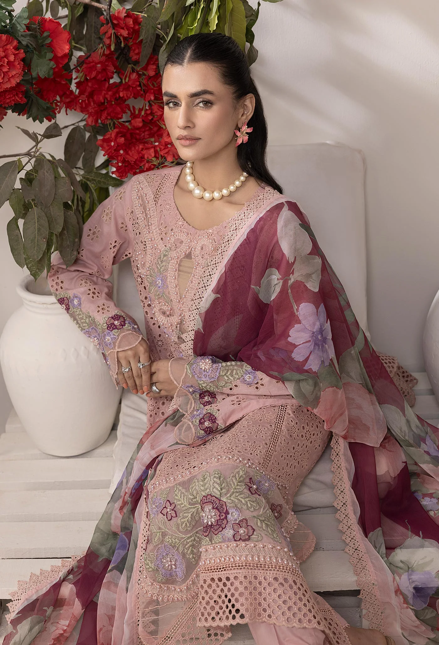 Adan's Libas Ezlyn Schiffli Embroidered Lawn – D-8 - Image 4