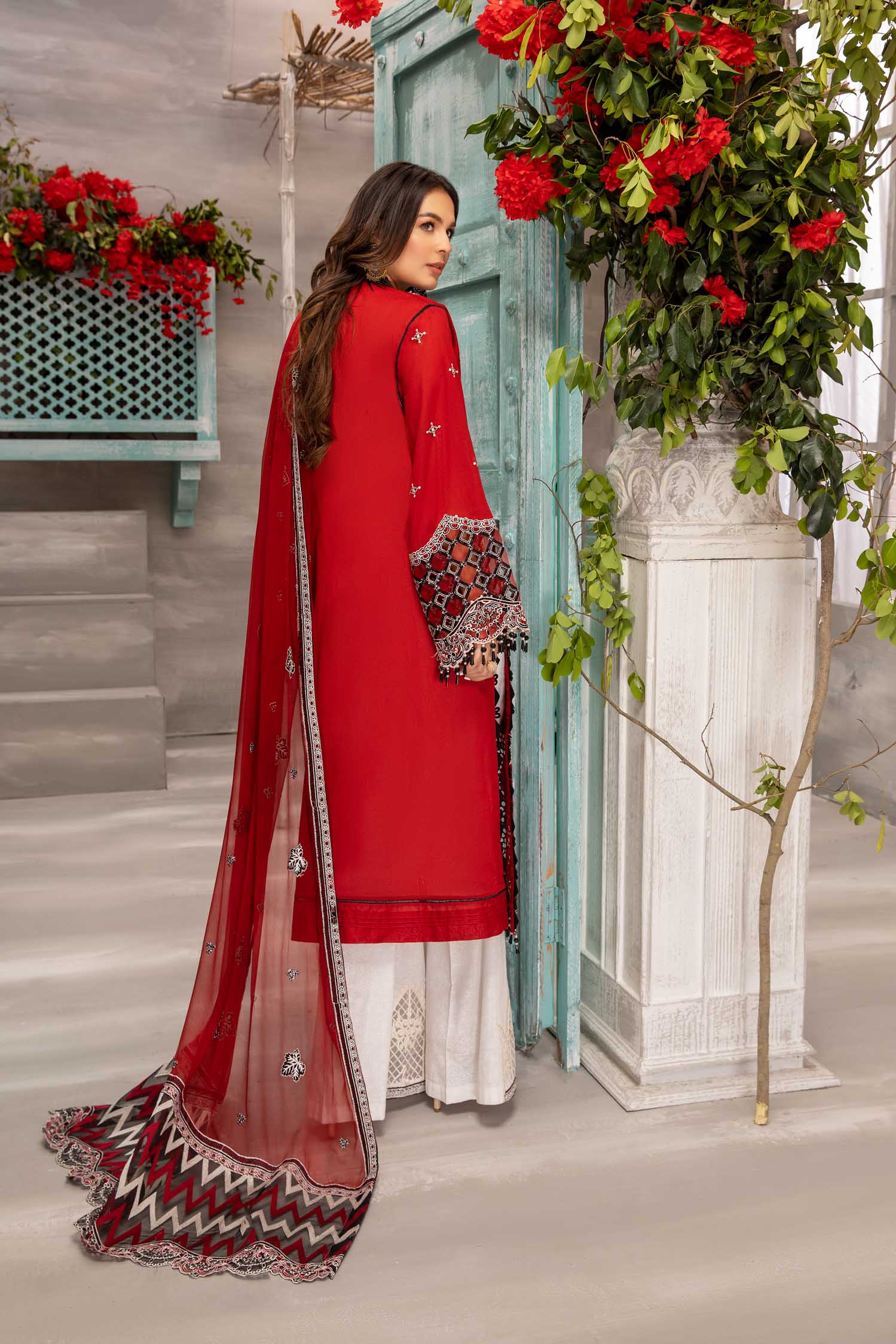 Adan's Libas Jazmine Luxury Lawn Collection – Luxe Looks - Image 3