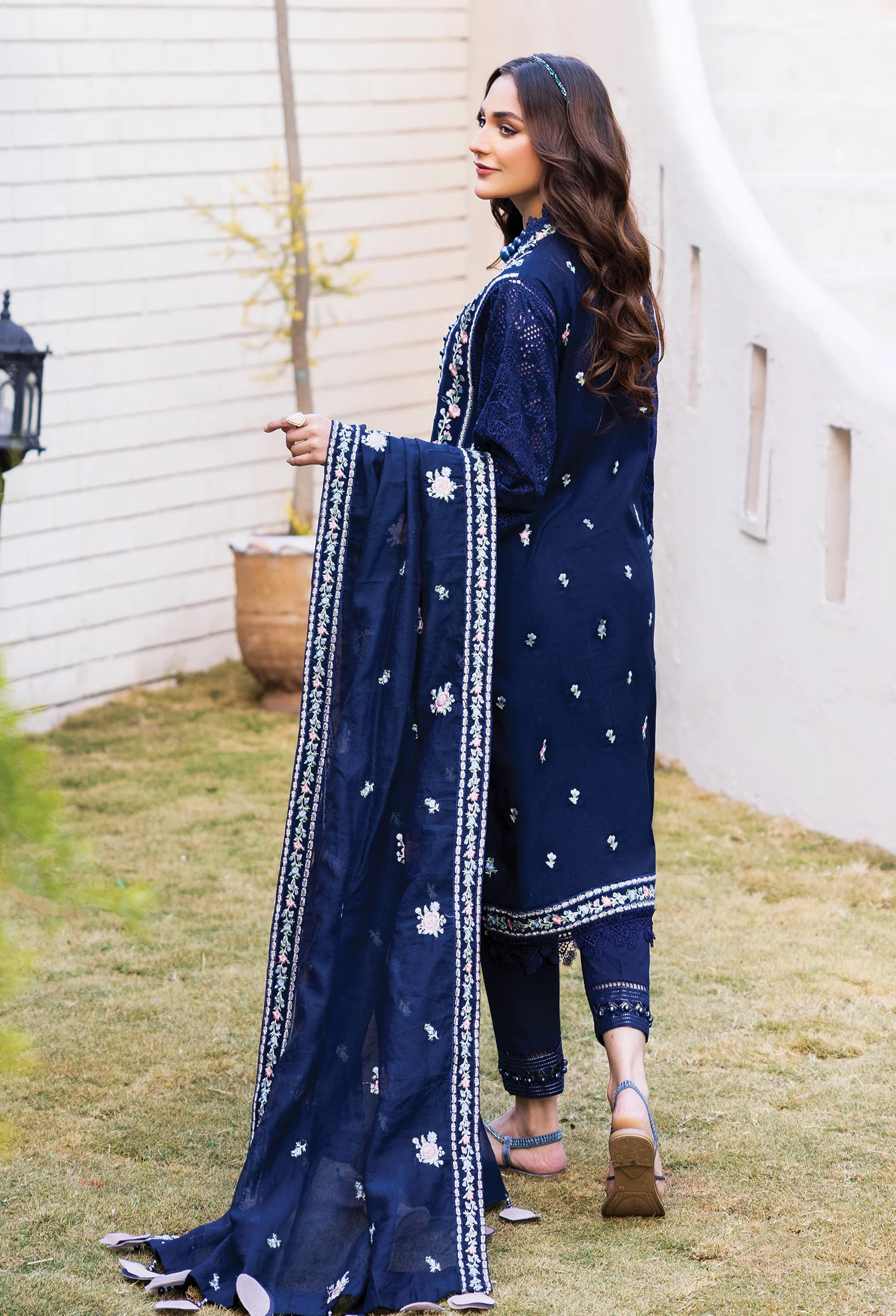 Adan's Libas Rarity Glance Lawn Collection 2023 – Stratos - Image 3