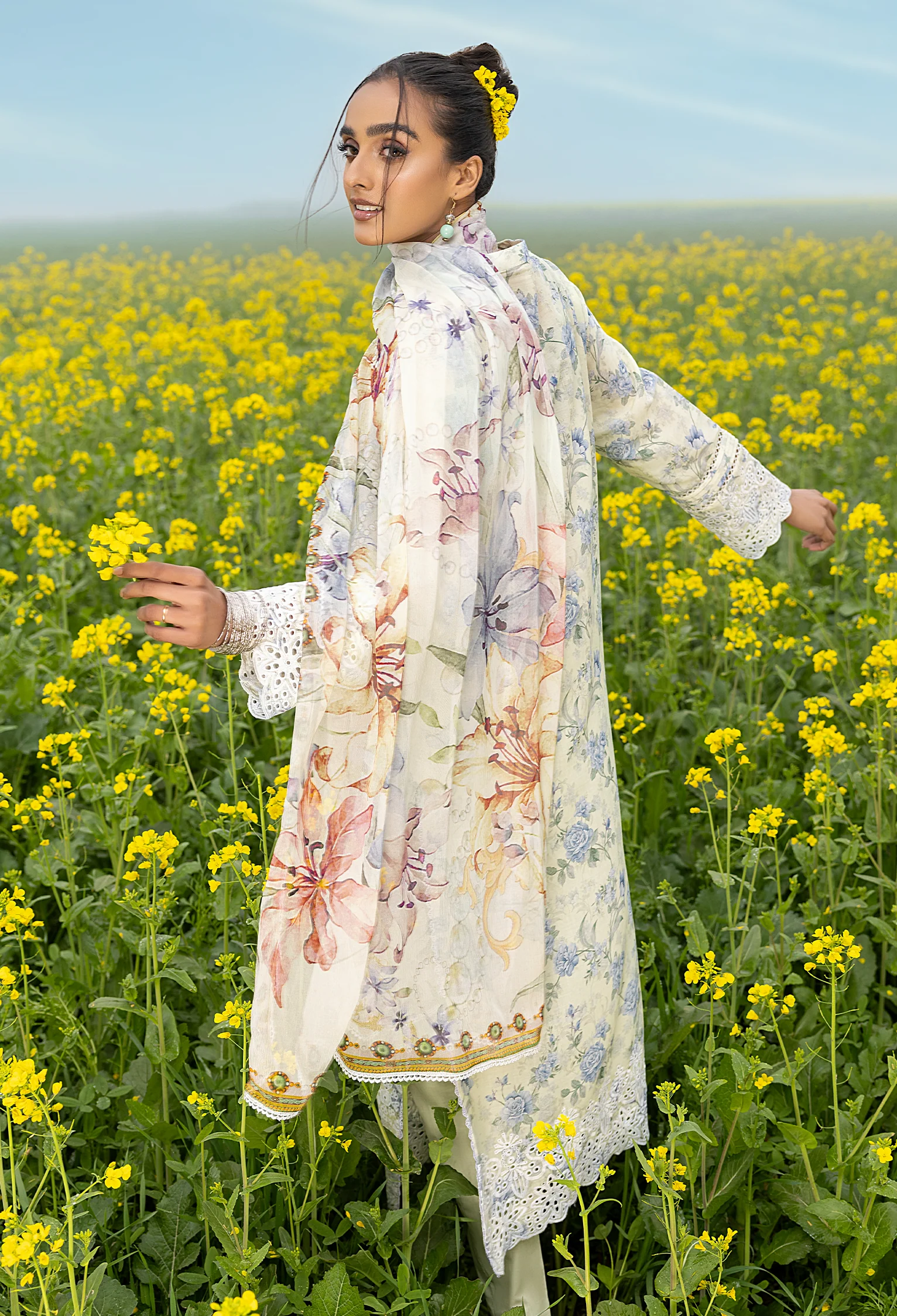 Adan's Libas Sarsoon Lawn Collection – Daisy - Image 3