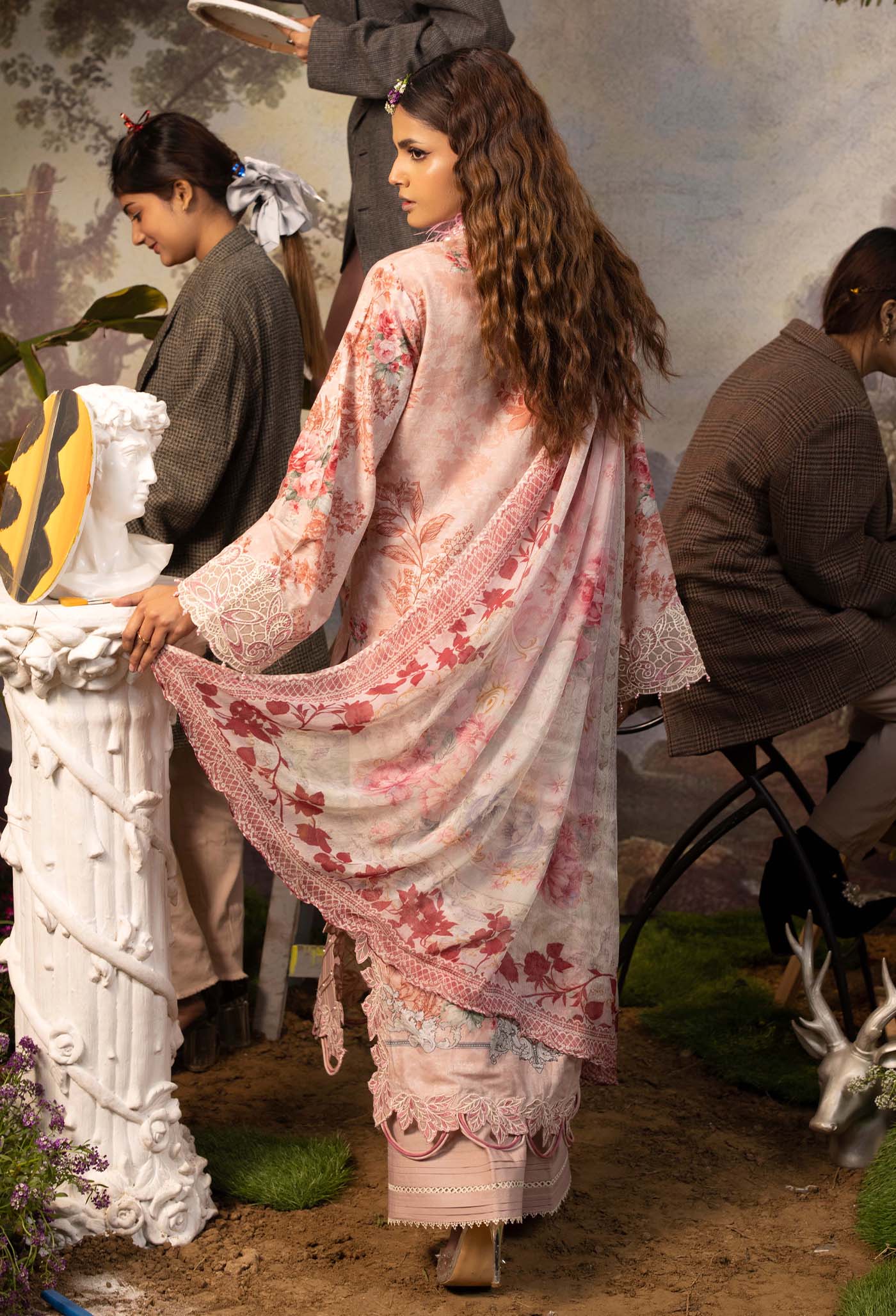 Adan's Libas Signature Print Lawn Collection – 5861 - Image 4