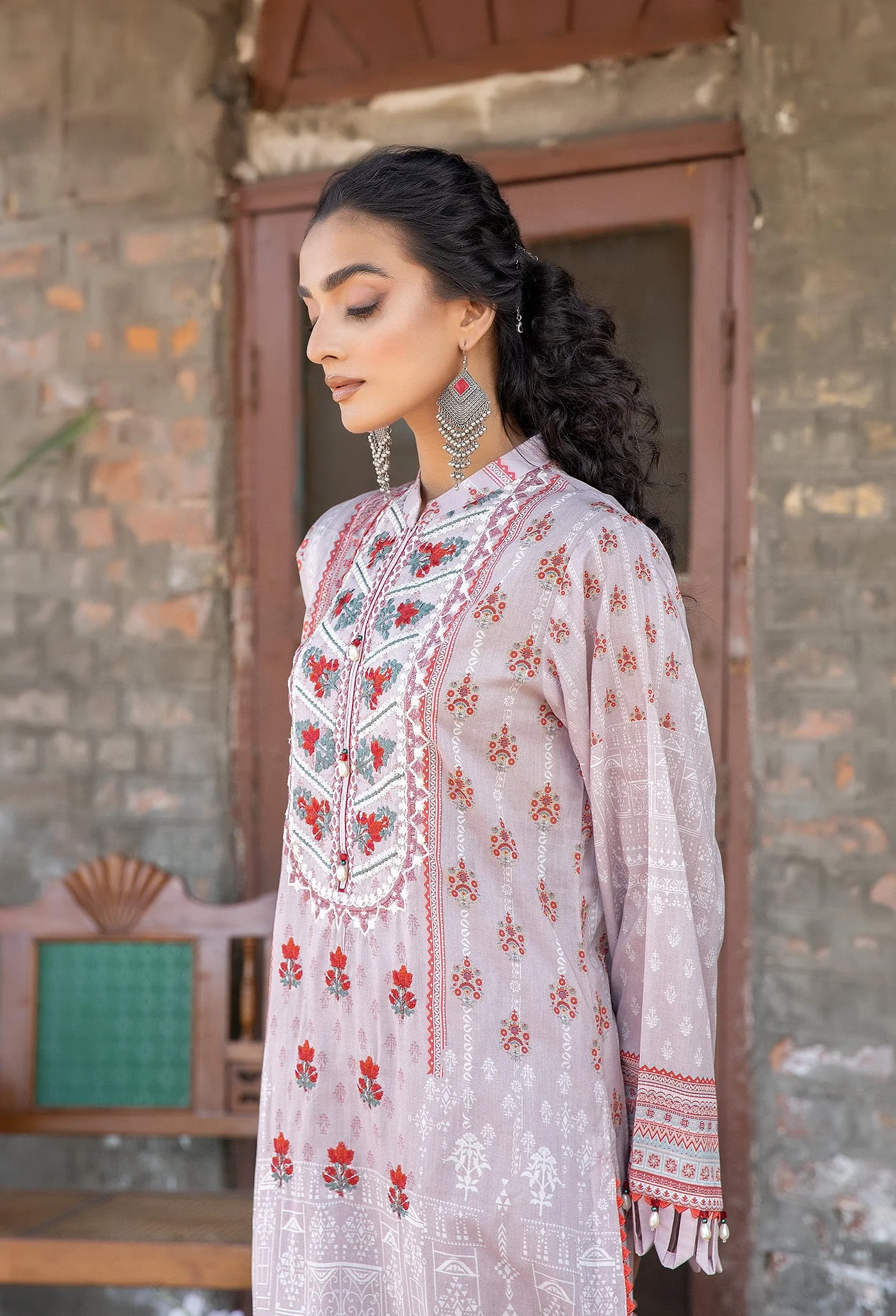 Adan's Libas Summerkari Lawn Collection – 5092 - Image 4