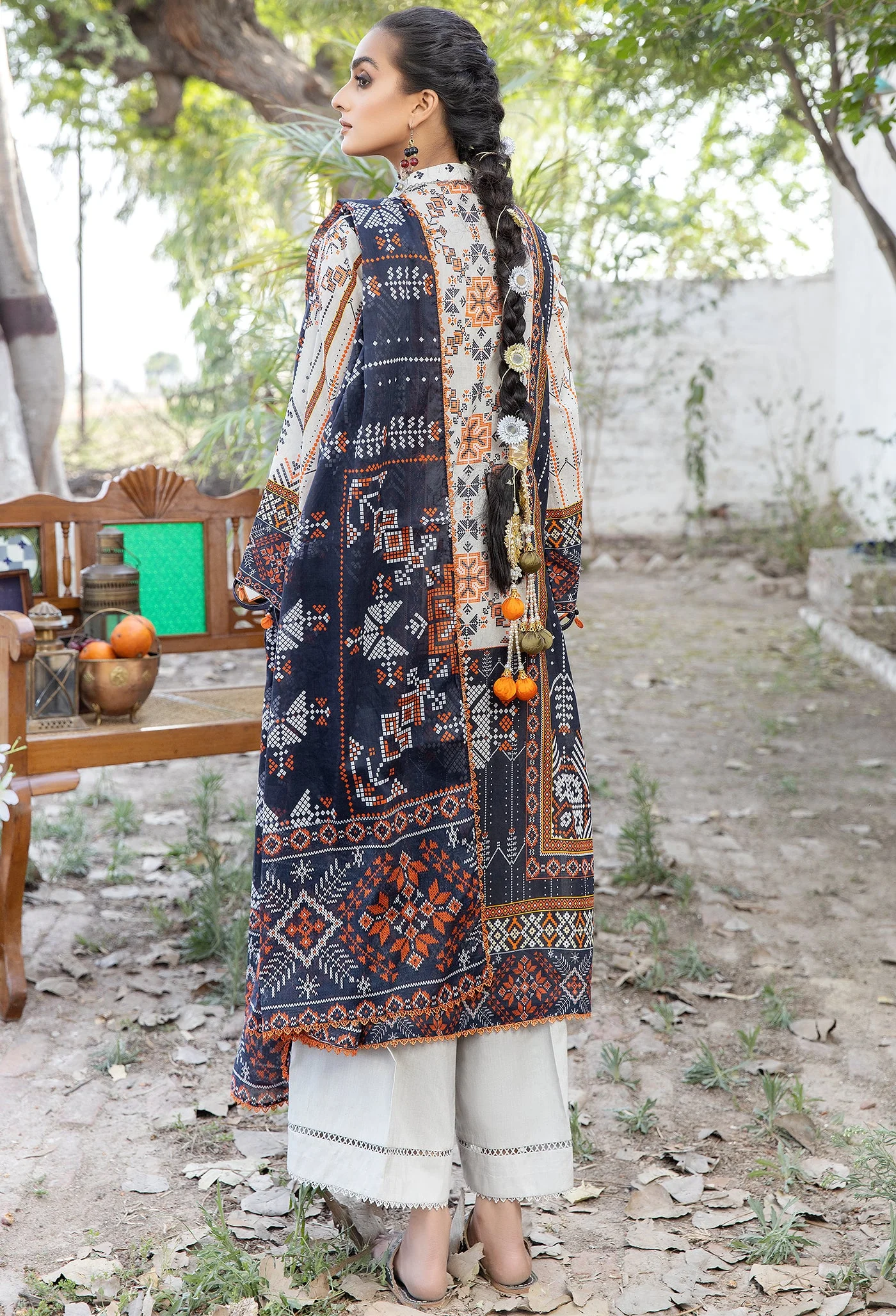 Adan's Libas Summerkari Lawn Collection – 5100 - Image 2