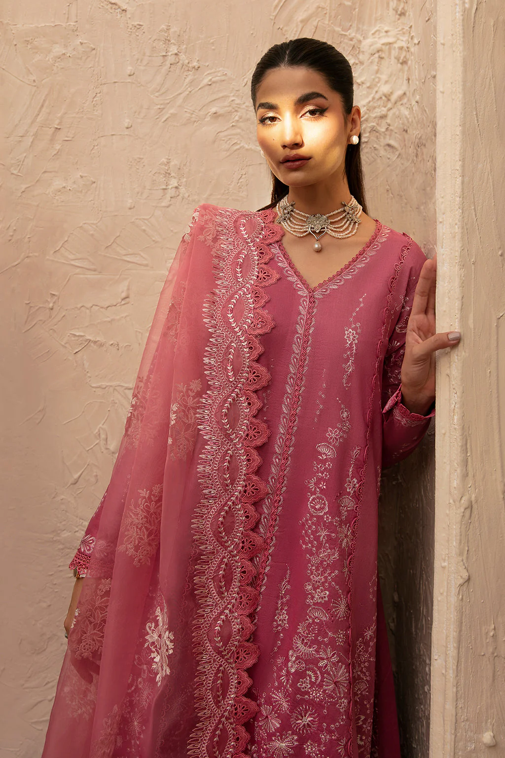 Afrozeh Cascade Luxury Lawn Collection – Aurelia - Image 3