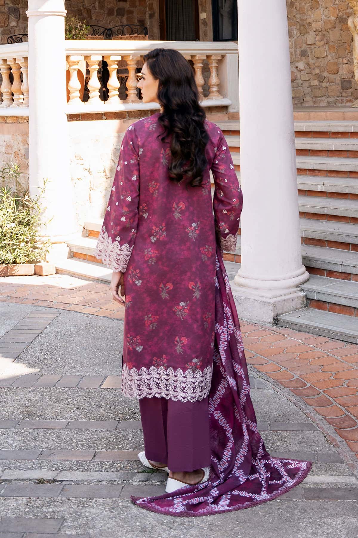 Afrozeh Damask The Holiday Edit Lawn – Anisa A - Image 3