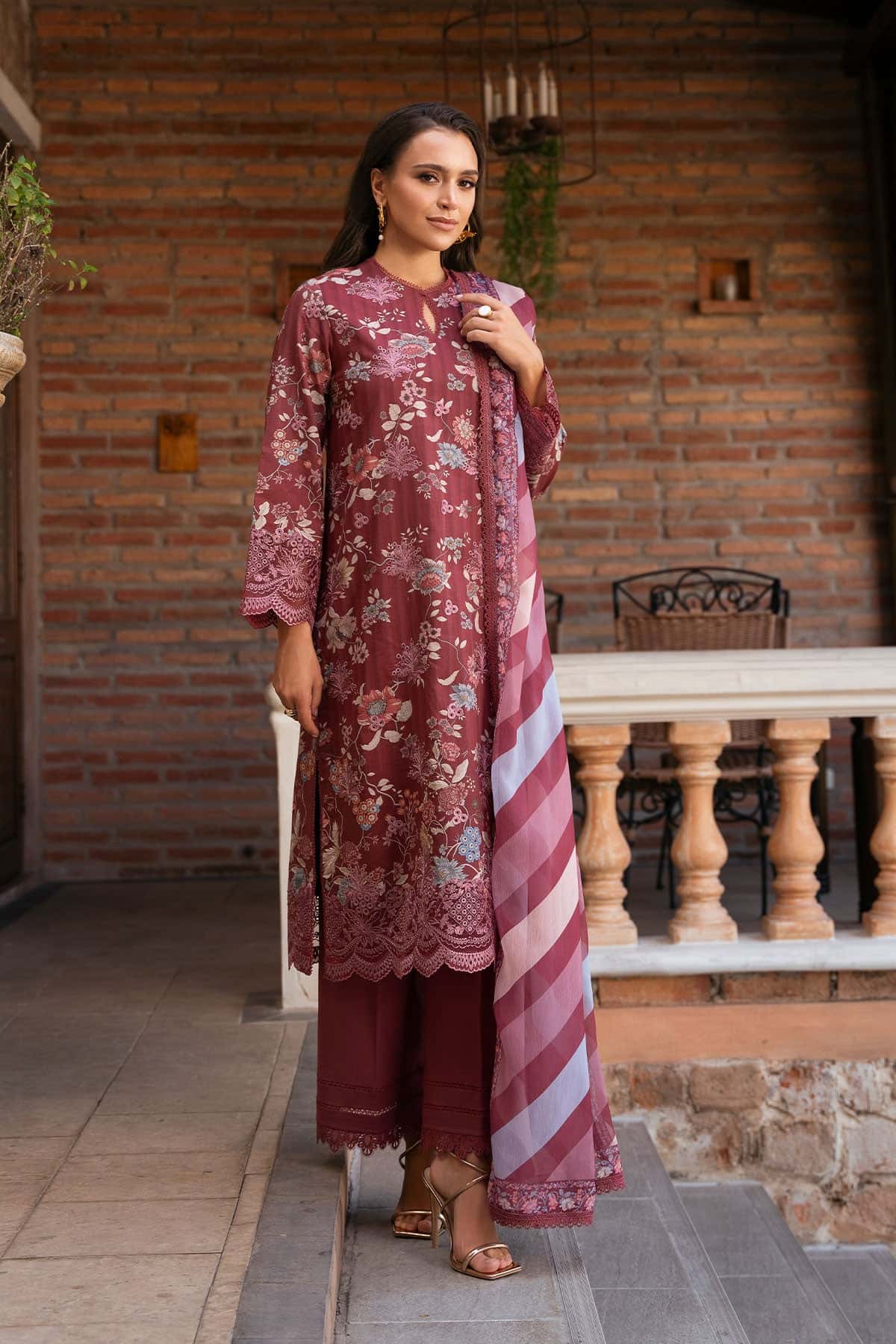 Afrozeh Damask The Holiday Edit Lawn – Azara B - Image 3