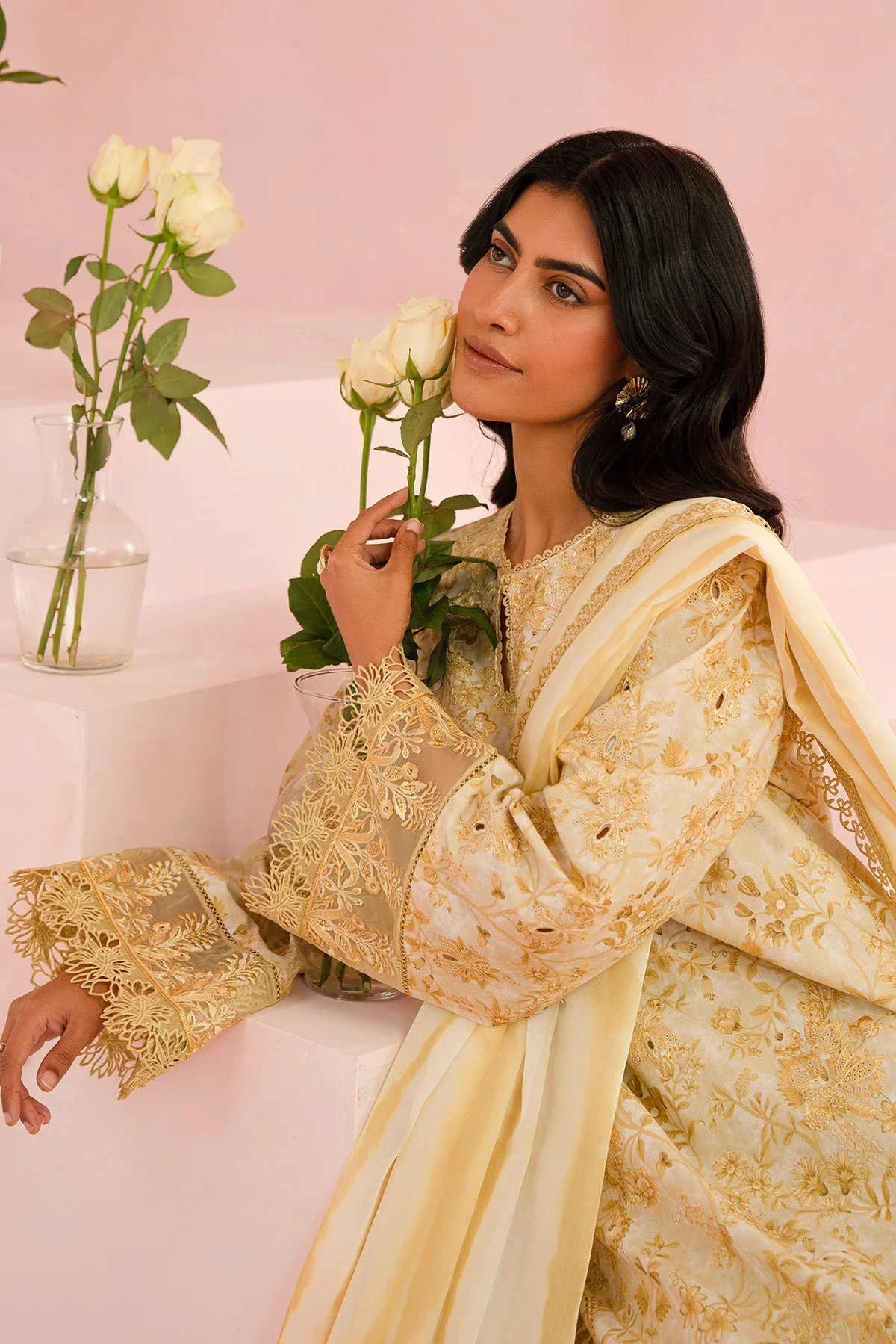 Afrozeh Floral Charm Spring/Summer Lawn – Arbor - Image 5