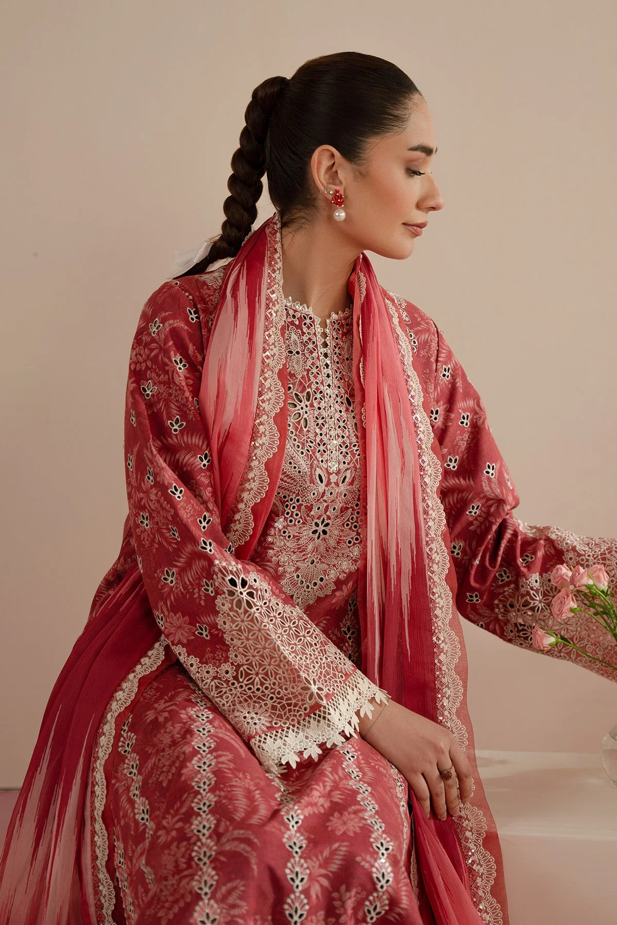 Afrozeh Floral Charm Spring/Summer Lawn – Daina - Image 5