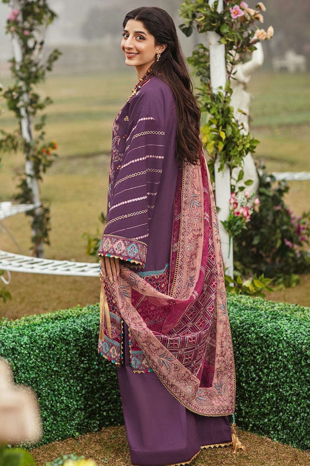 Afrozeh Garden of Eve Lawn Collection 2022 – Zisa - Image 2