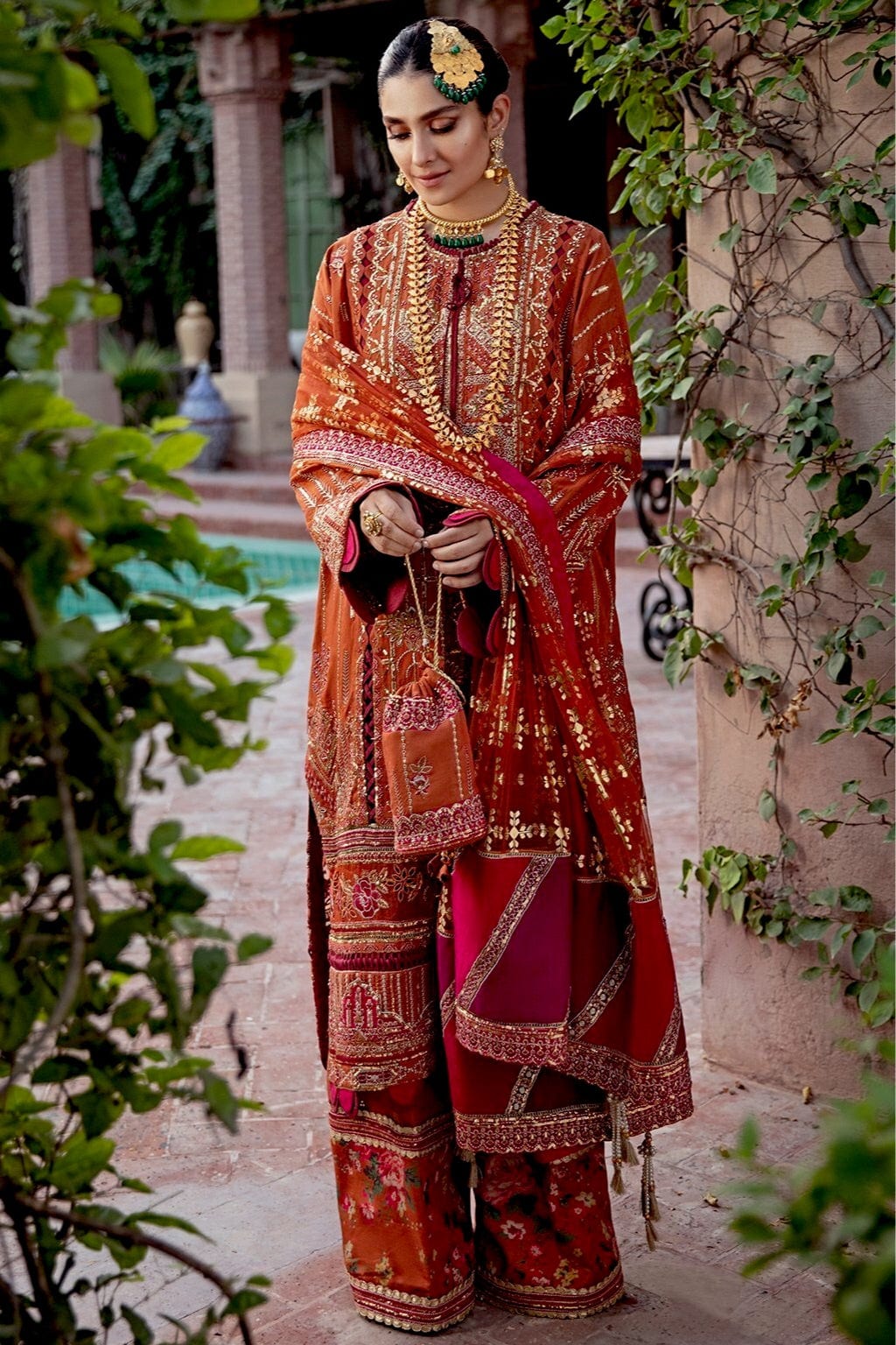 Afrozeh Hayat Wedding Formals '21 – 09 Dar-e-Jaan - Image 3