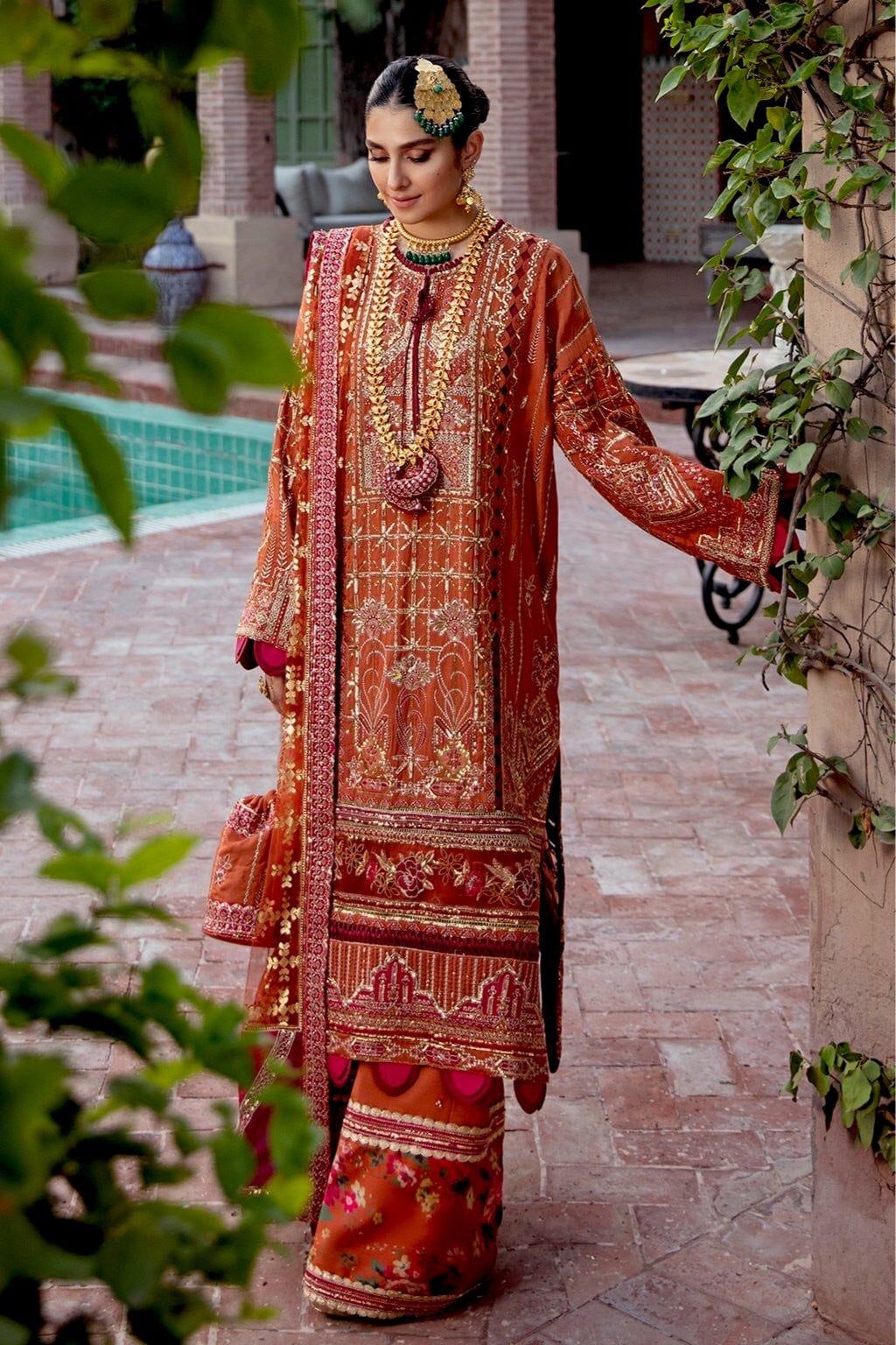 Afrozeh Hayat Wedding Formals '21 – 09 Dar-e-Jaan - Image 4