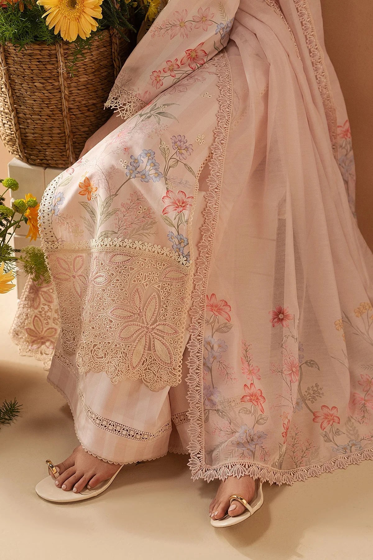 Afrozeh Haze Summer Lawn Edit – Hazelen Blush - Image 5