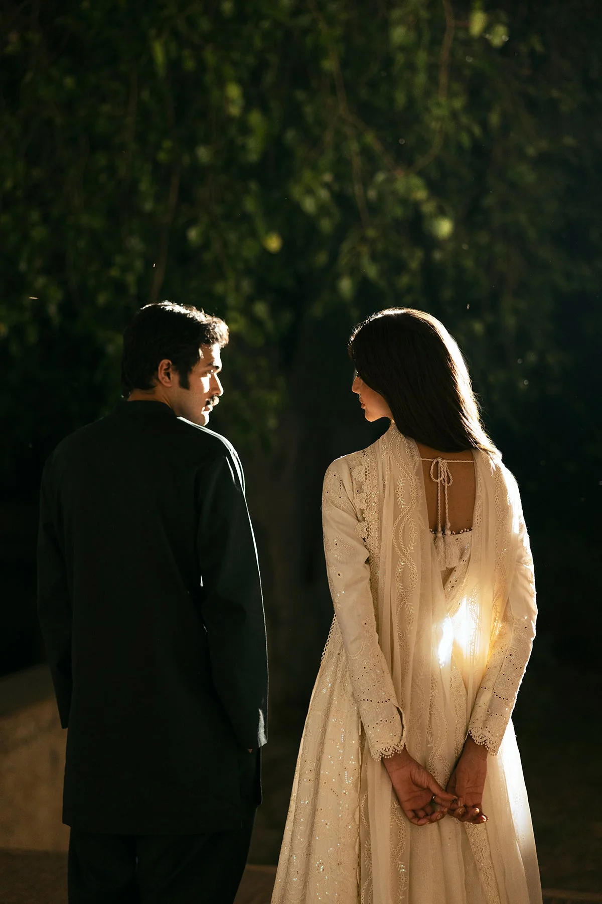 Afrozeh Mulaqaat Luxury Lawn – Ishq - Image 3