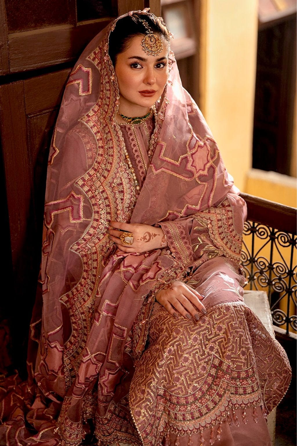 Afrozeh Naghma Luxury Velvet Collection 2021 – ROSHANARA - Image 2
