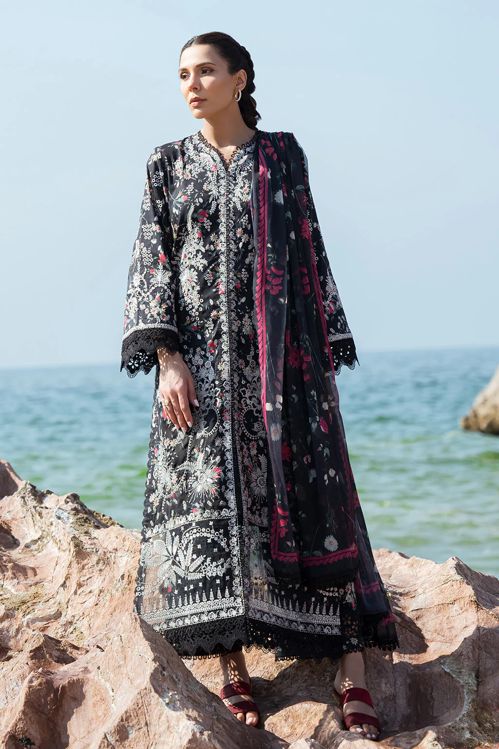 Afrozeh Summer Together Lawn Collection – Levana - Image 3
