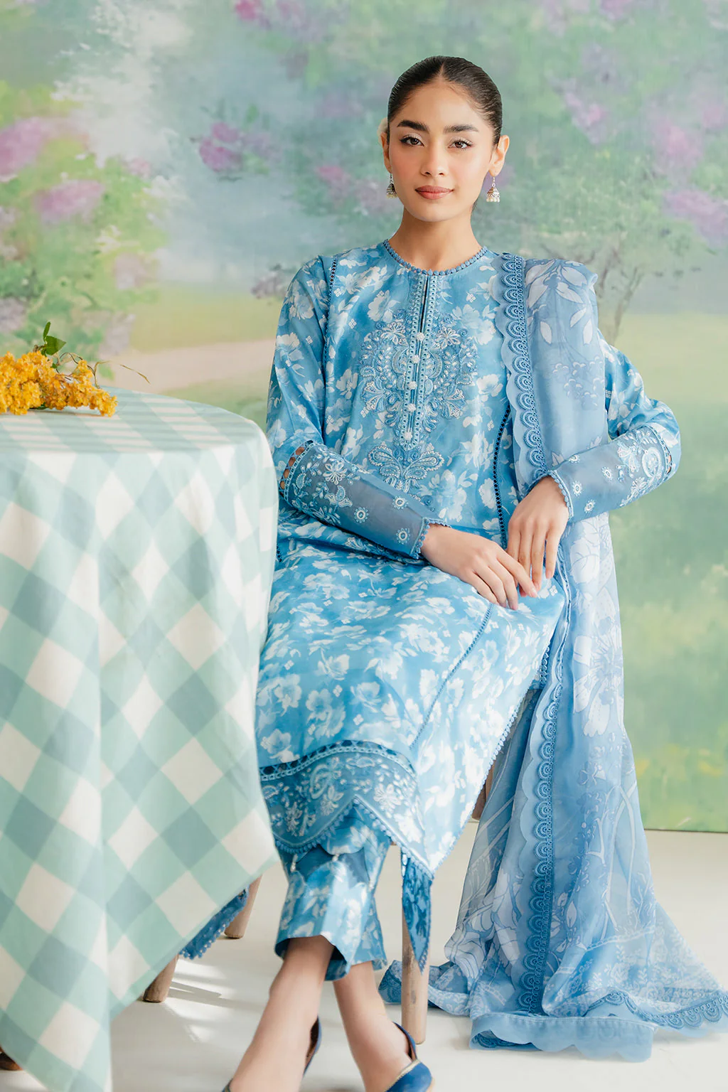 Afrozeh The Floral Charm Lawn Collection – Nigella - Image 4