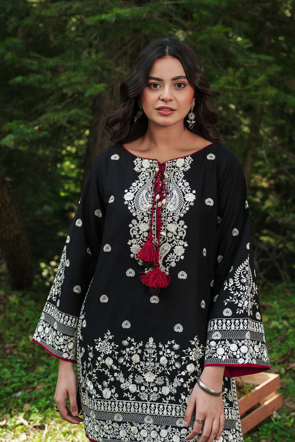 Afsanah Pine Tale Essential Lawn – AL-108 - Image 4