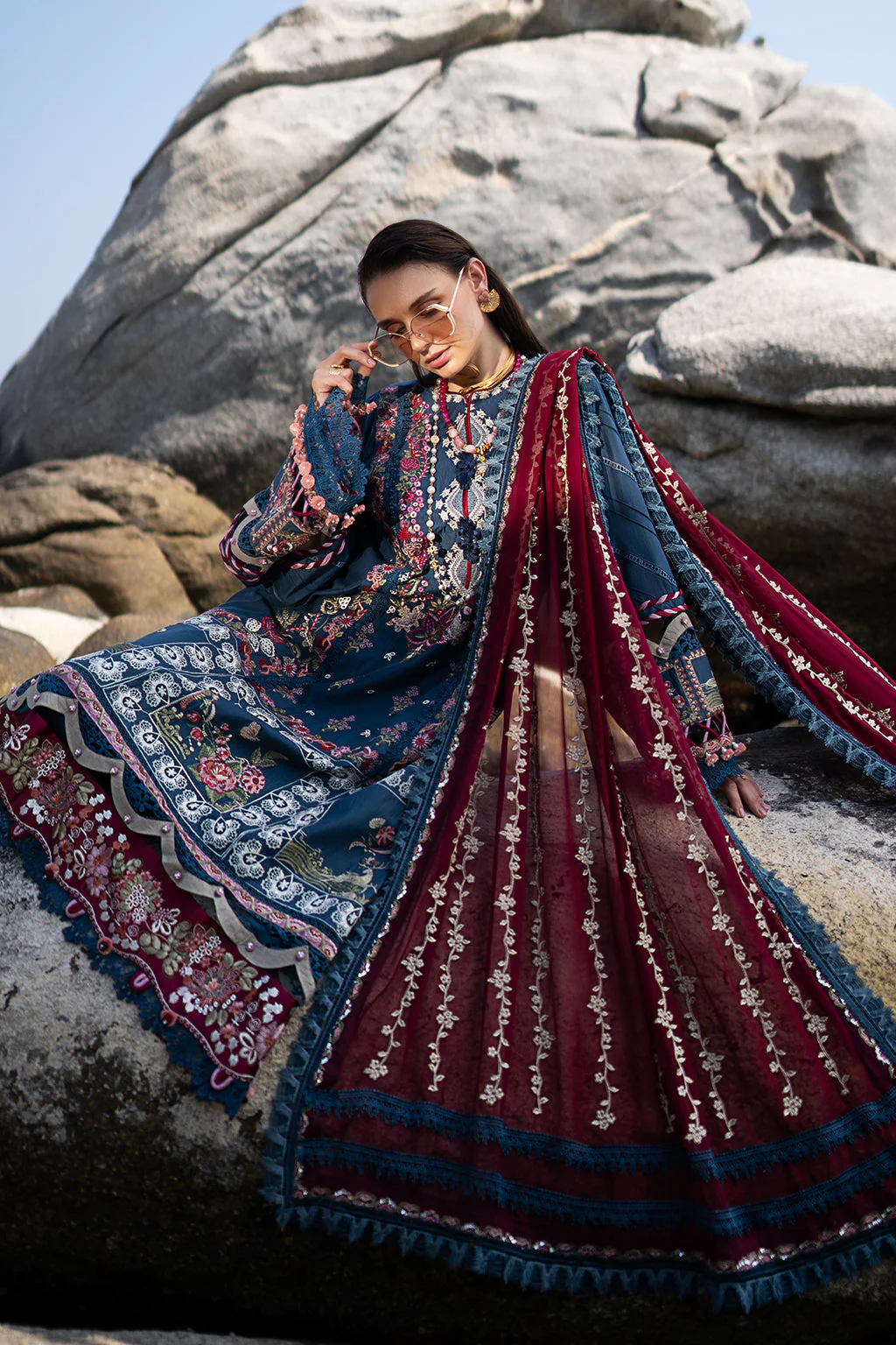 AJR Alif Signature Luxury Lawn by Abbas Jamil Rajpoot – Ayra - Image 2
