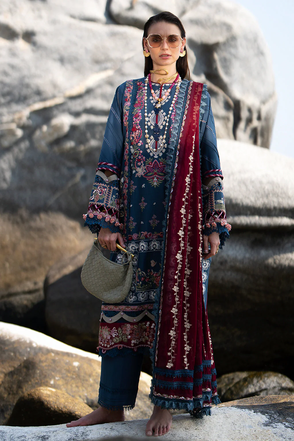 AJR Alif Signature Luxury Lawn by Abbas Jamil Rajpoot – Ayra - Image 6