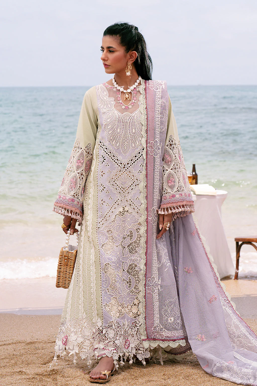AJR Dastan Luxury Lawn – Wave - Image 5