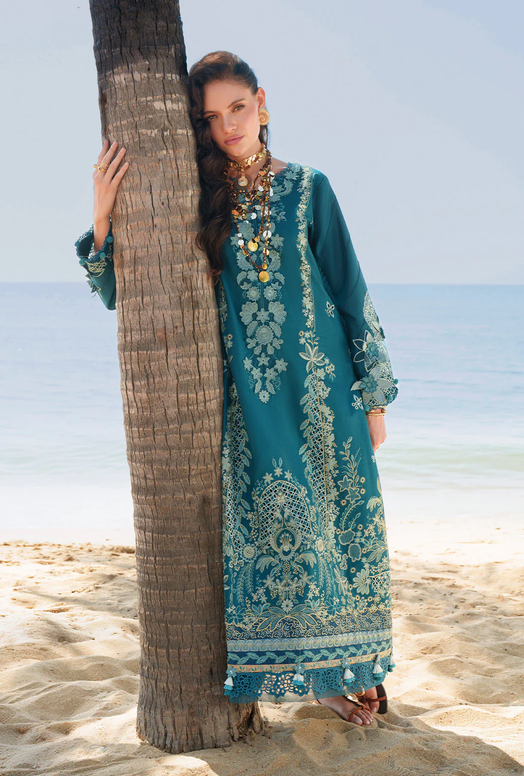 AJR Evara Luxury Lawn – Maela - Image 8