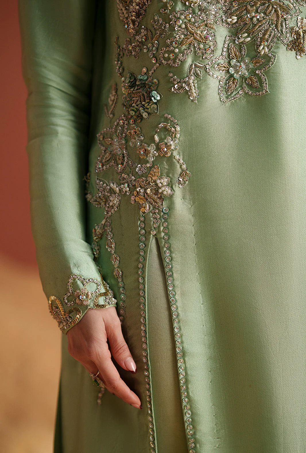 AJR Modern Muse Formal Luxe Pret – Mirel - Image 4