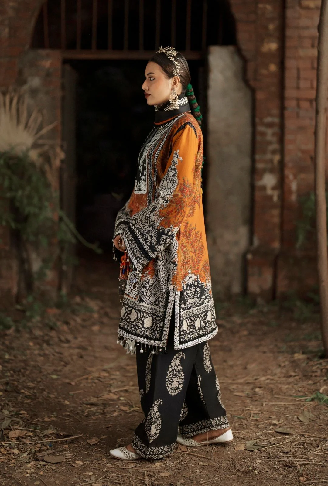 AJR Sard Sham Winter – Mahrukh - Image 2
