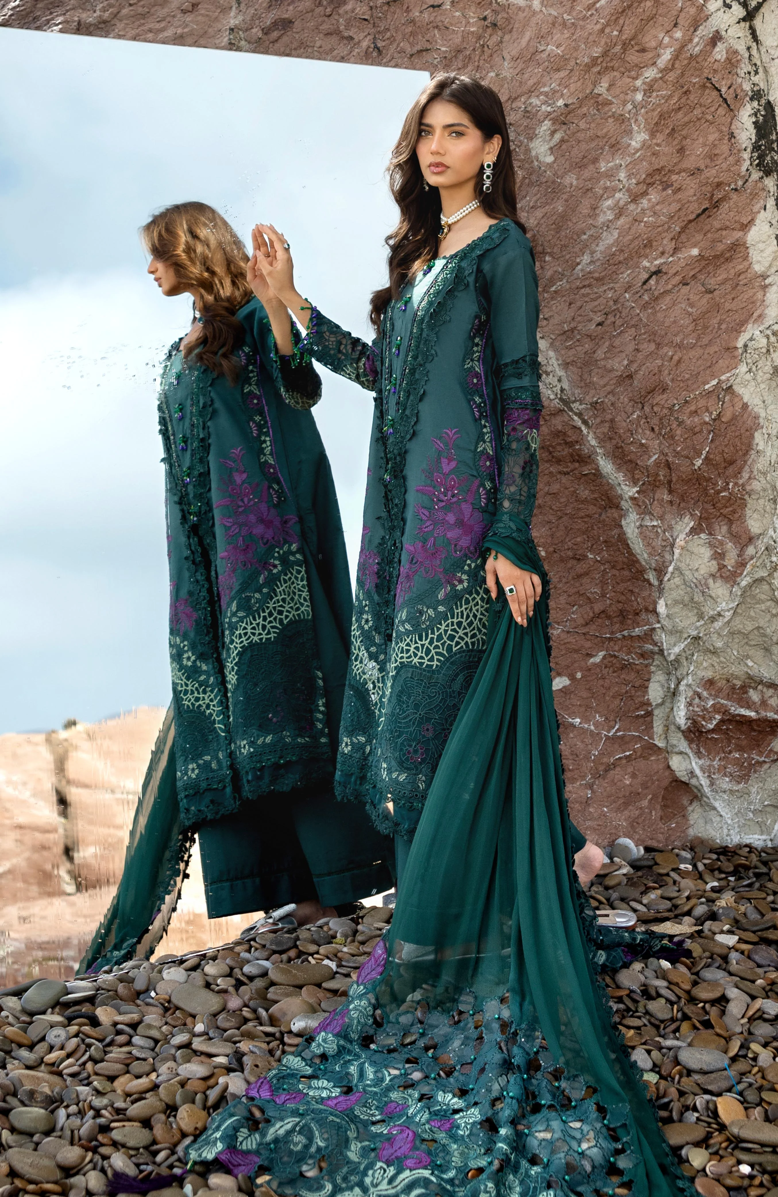 Al Zohaib Mahiymaan Luxury Lawn – MLL-26-09 - Image 4