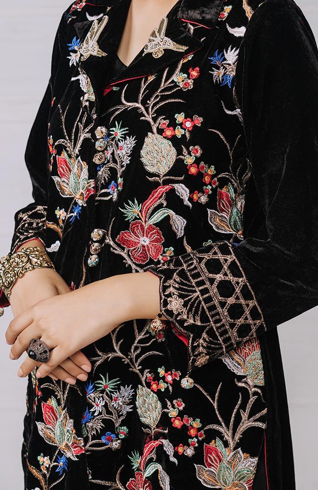 Al Zohaib Velvet Collection 2020 – AZV20-06 - Image 3