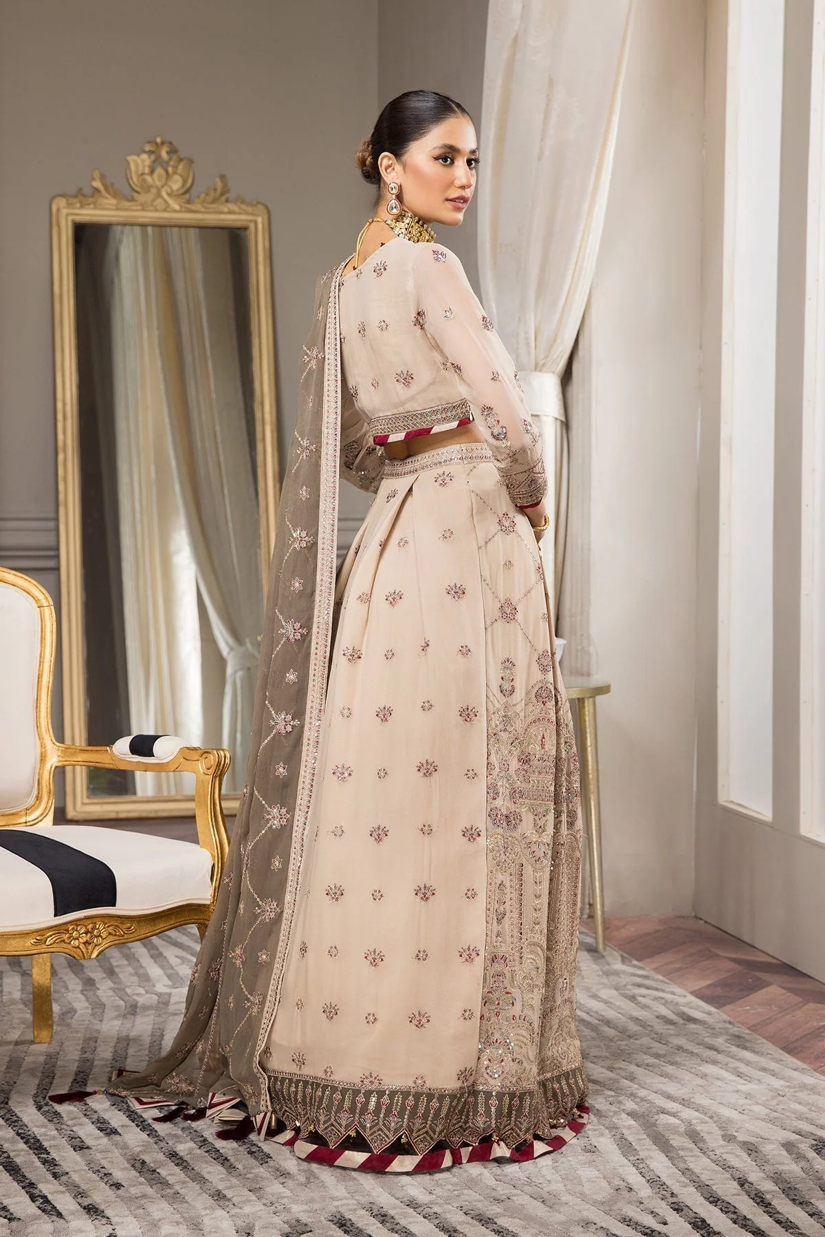 Alizeh Aqs-e-Dast Festive Chiffon Collection 2022 – Aaina - Image 8