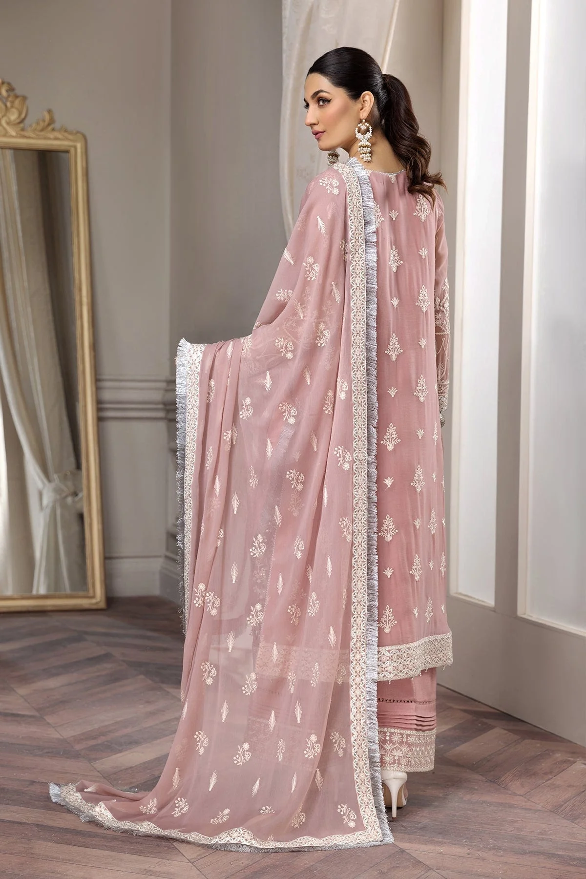 Alizeh Aqs-e-Dast Festive Chiffon Collection 2022 – Almira - Image 8