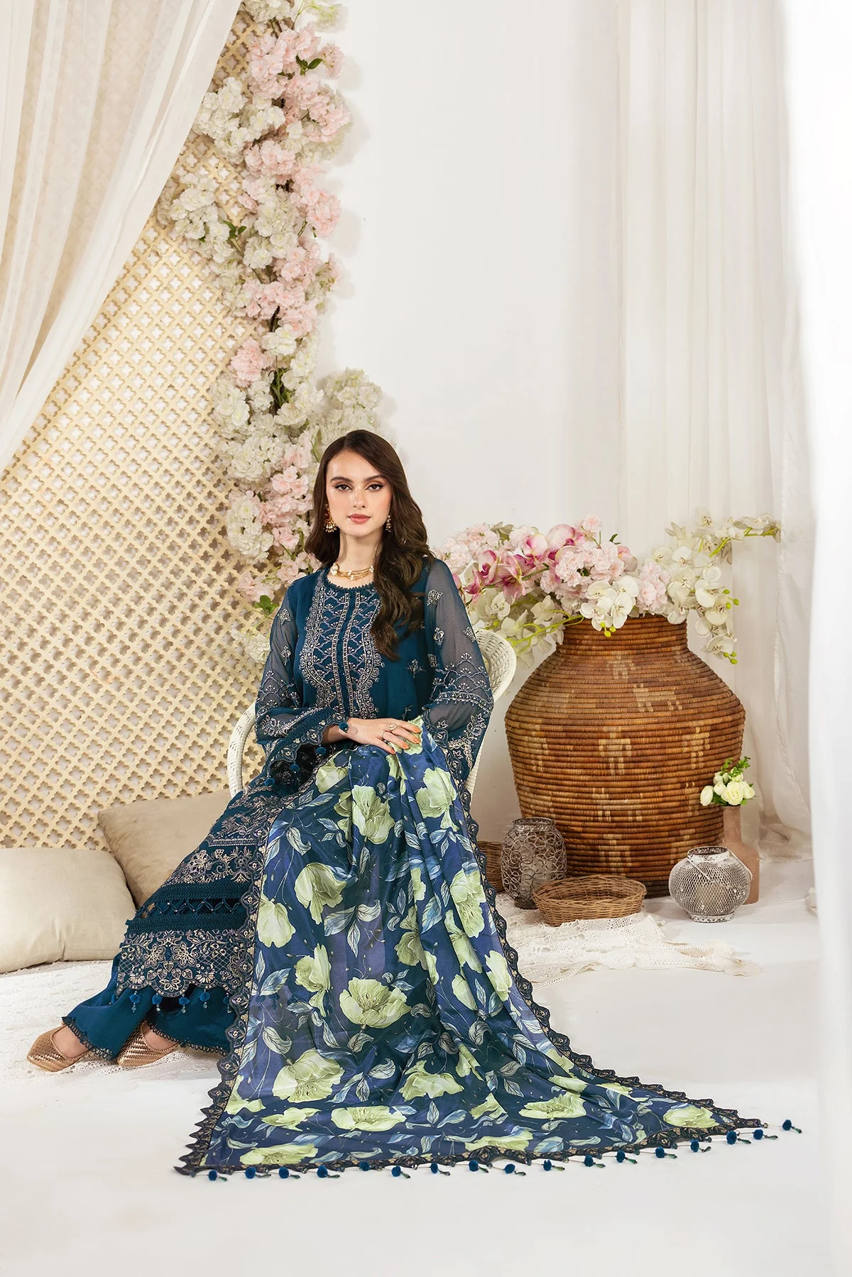 Alizeh Dhaagay Luxury Formal Collection – Zair - V03D08 - Image 14