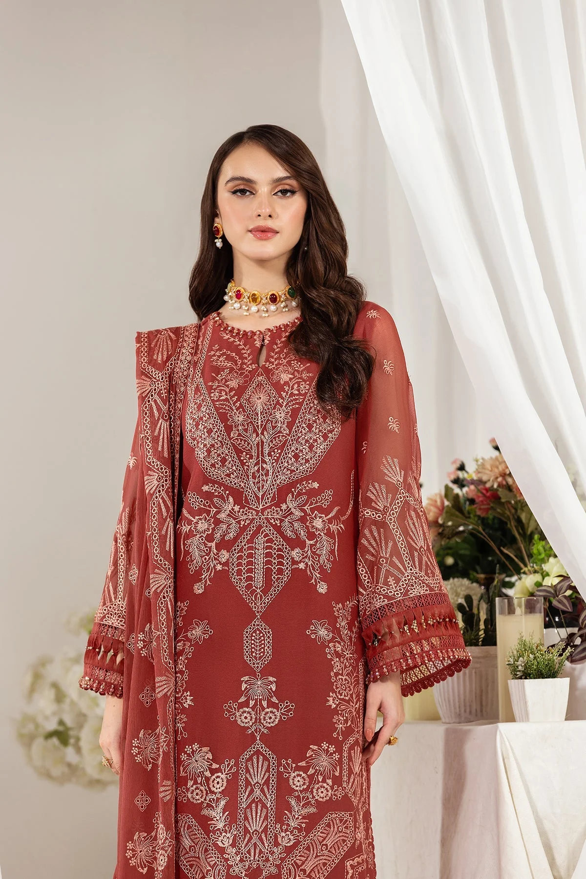 Alizeh Dhaagay Stitched/Pret Luxury Formal Wear – Ariya - V03D03 - Image 4