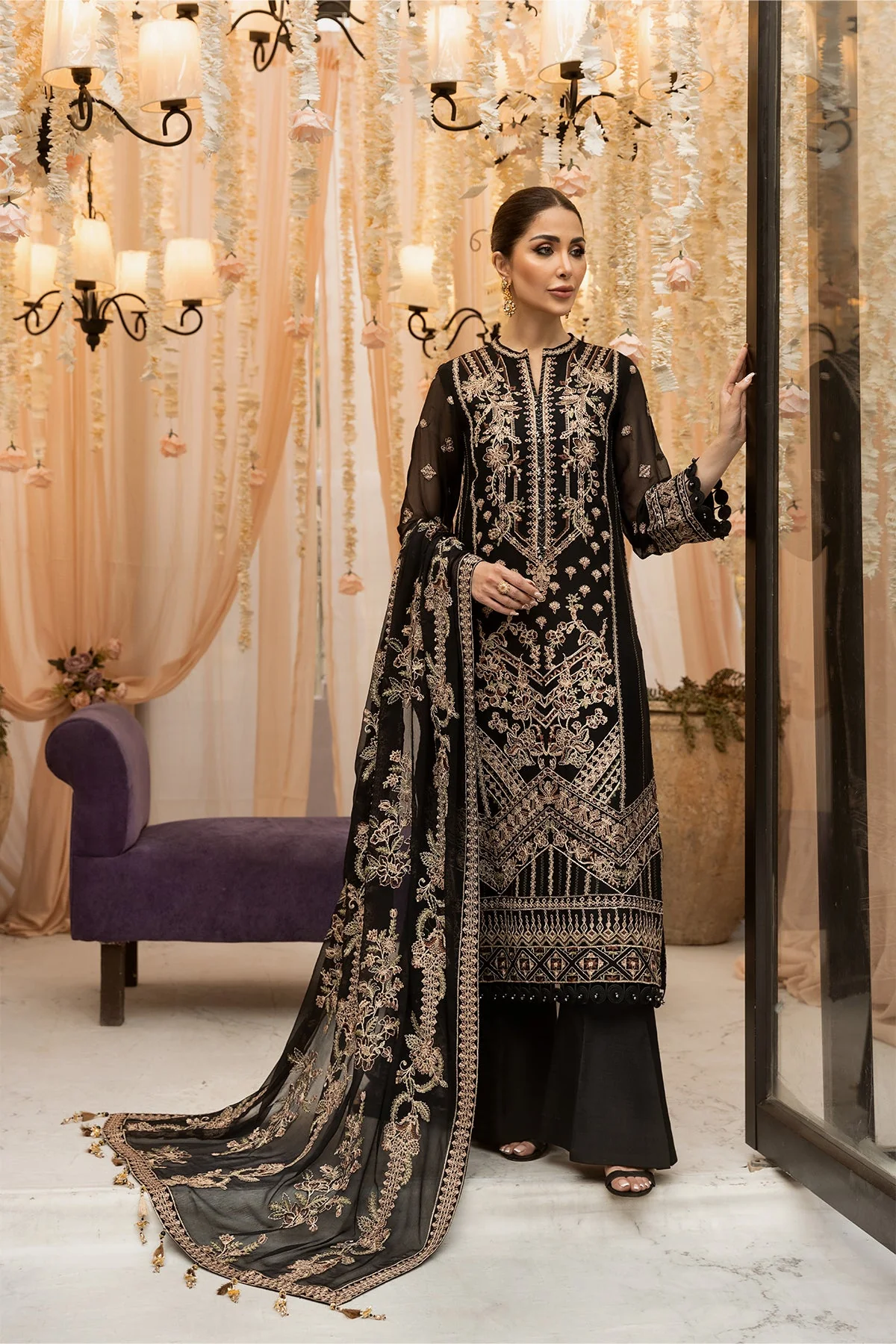 Alizeh Dhaagey Formal Collection – Black - V01D04 - Image 5