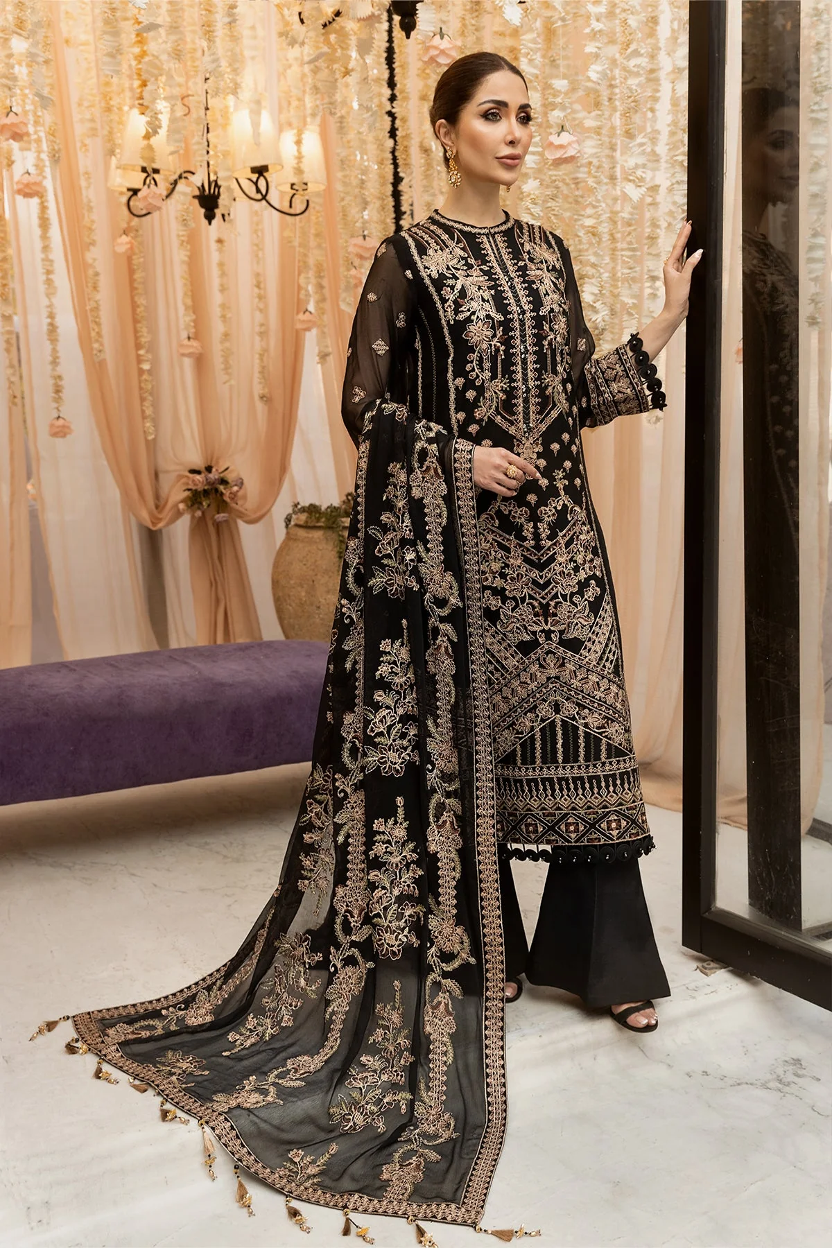 Alizeh Dhaagey Formal Collection – Black - V01D04 - Image 6