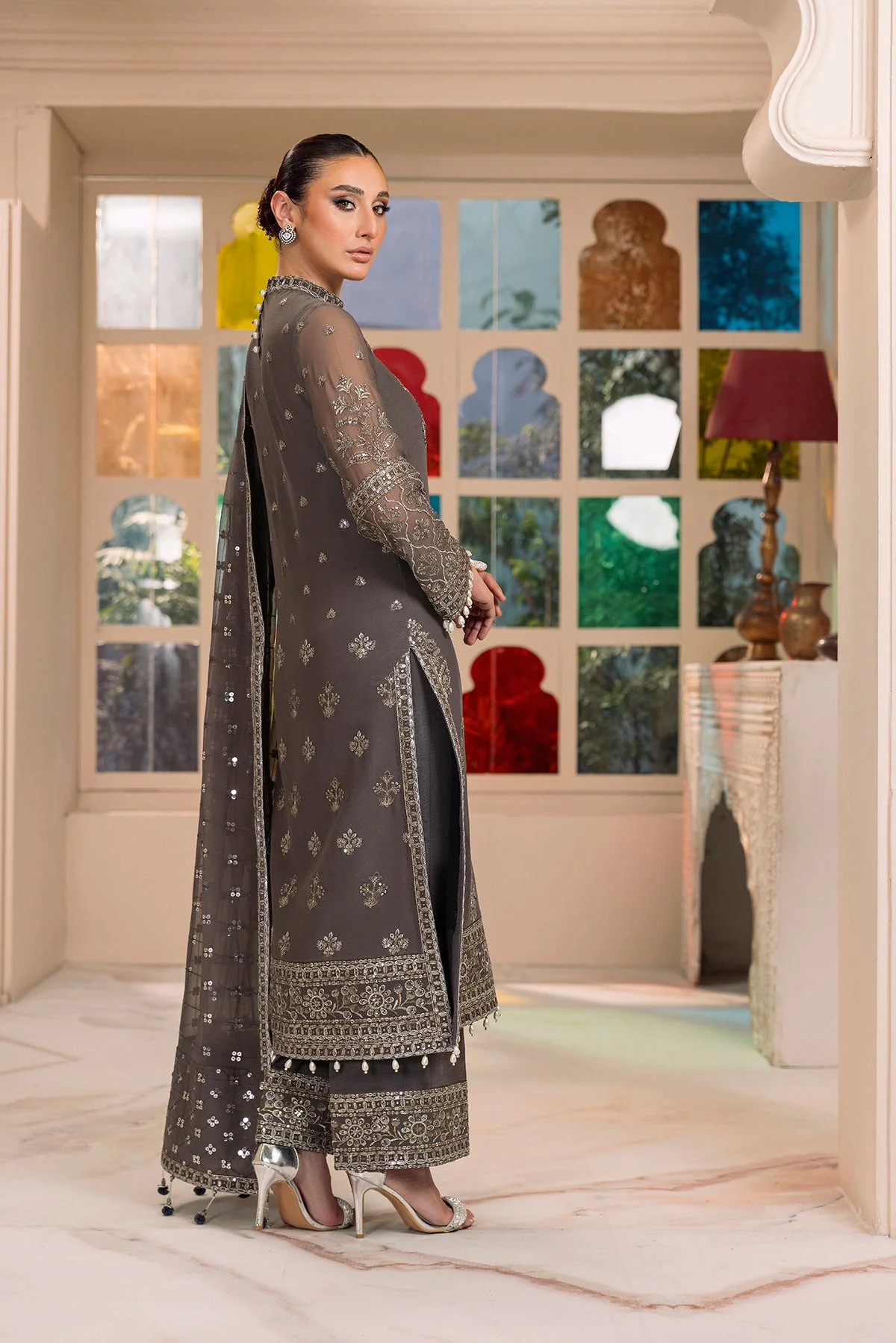 Alizeh Dua Luxury Formals – V01D06B- AMAYA ( GREY ) - Image 2