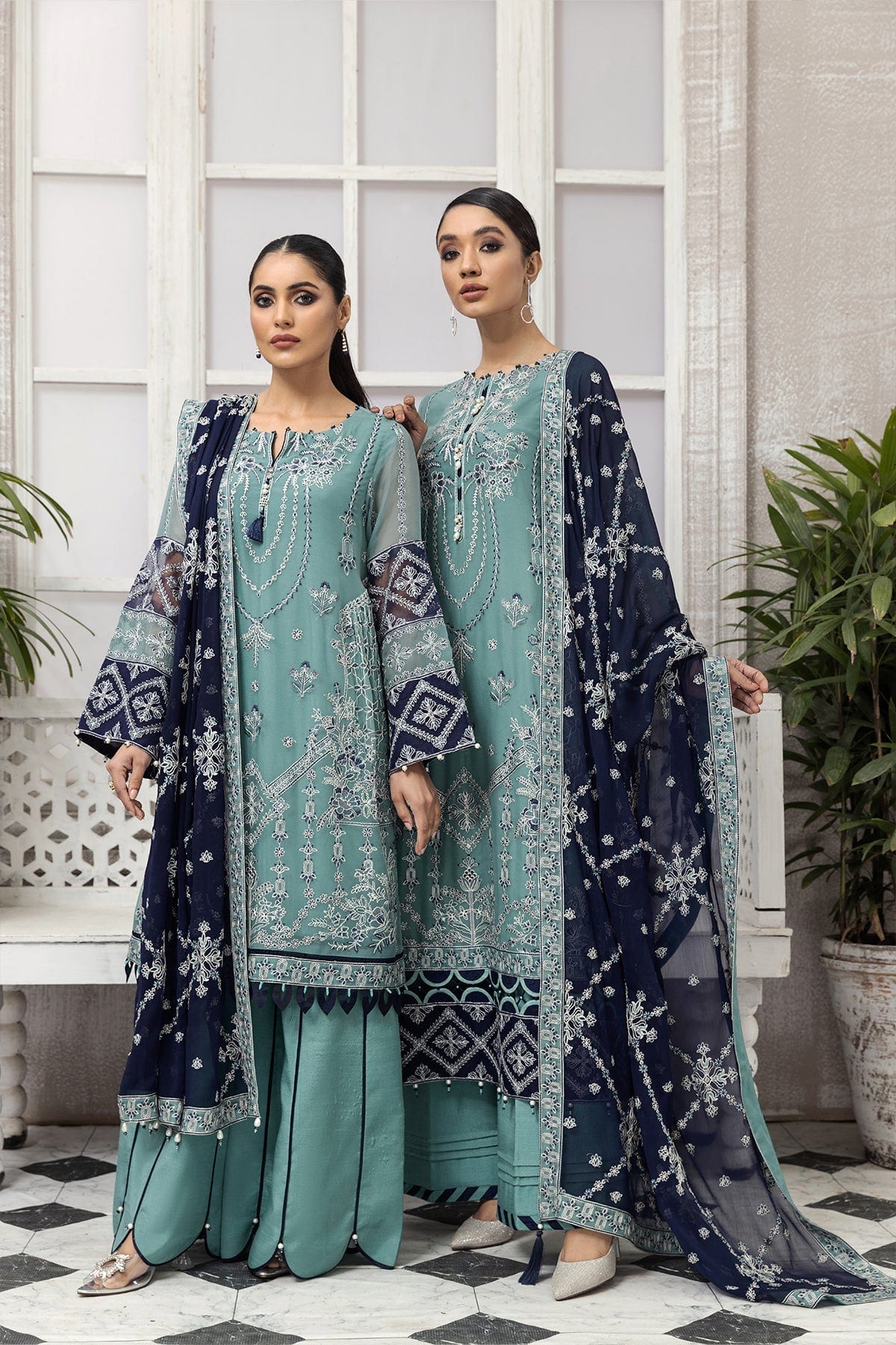 Alizeh Ik Dastaan Embroidered Chiffon Collection – Shabab - Image 4